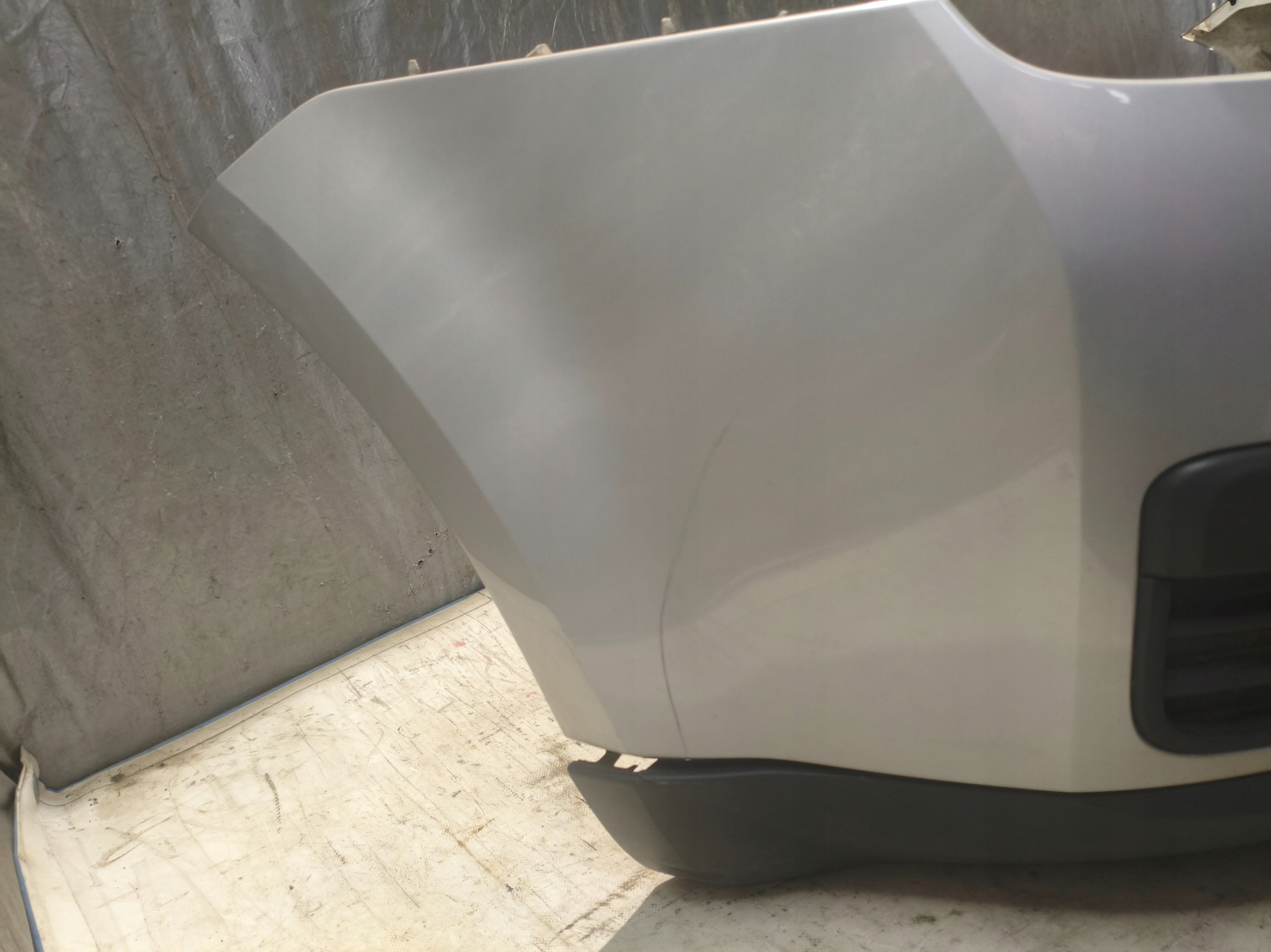 Stoßstange vorne FORD FOCUS C-MAX MOONDUST SILVER