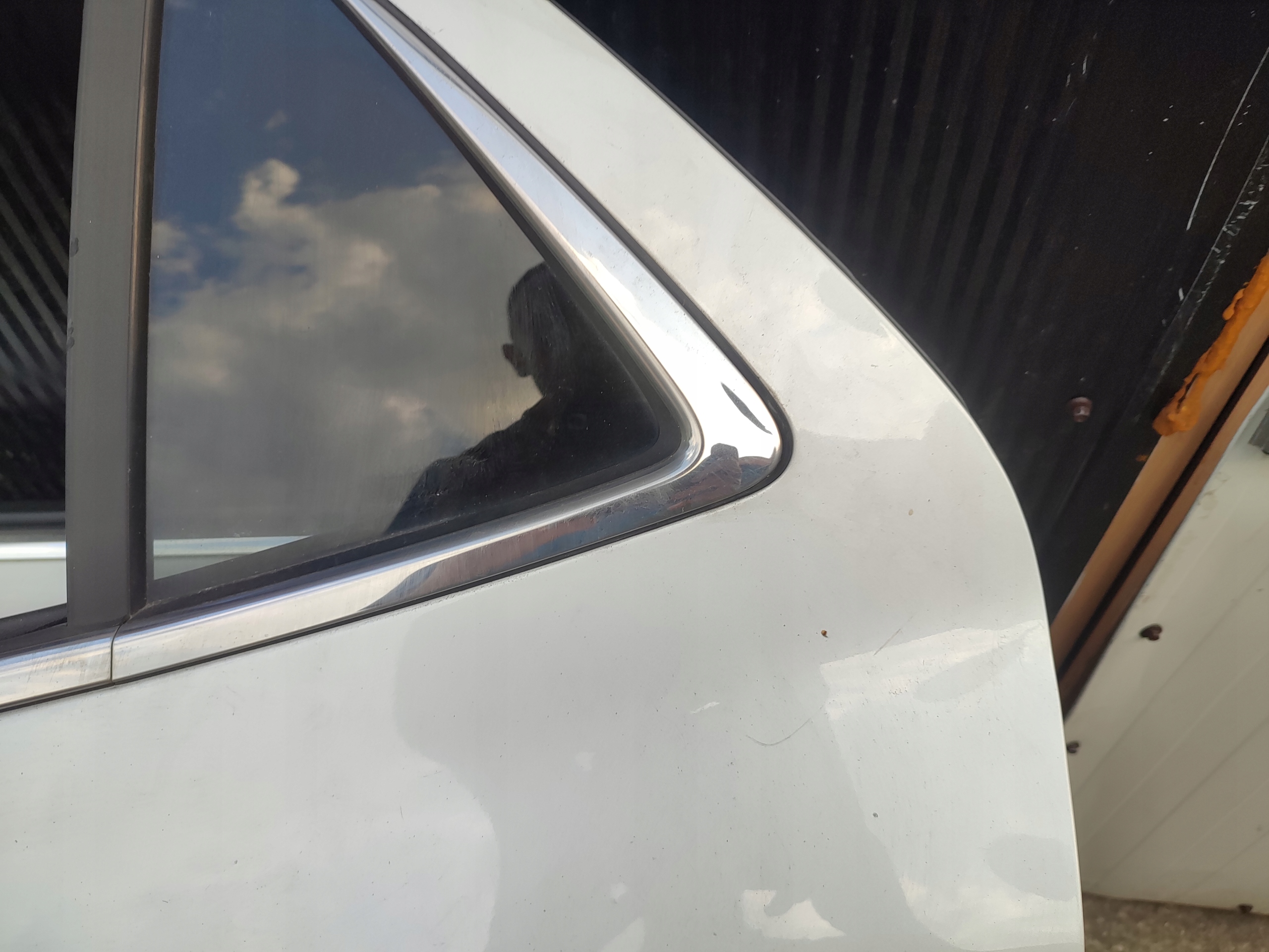 door left rear part left rear. Opel Mokka A Z40R