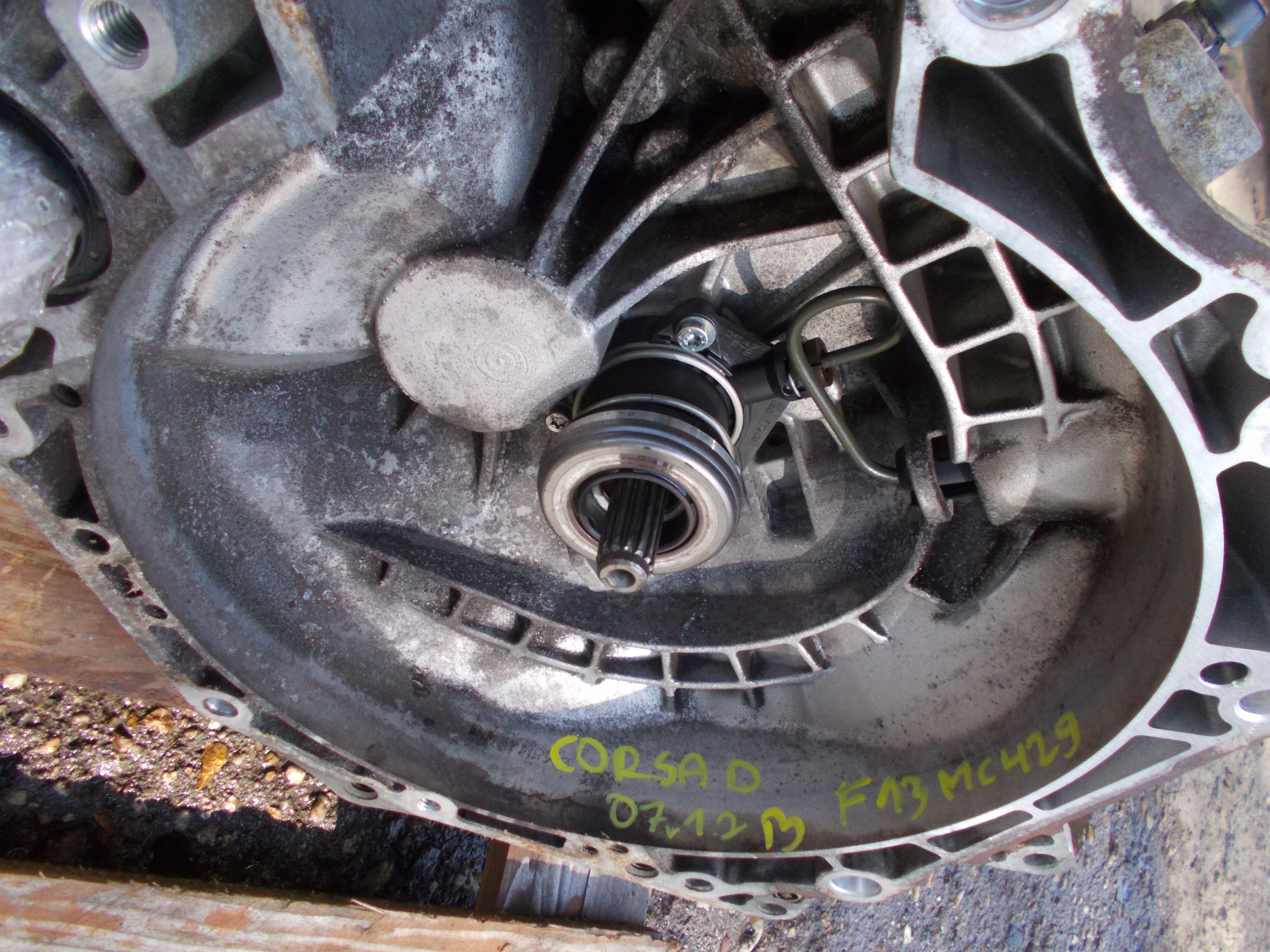 OPEL CORSA D 1.2 B 07R Getriebe F13MC429