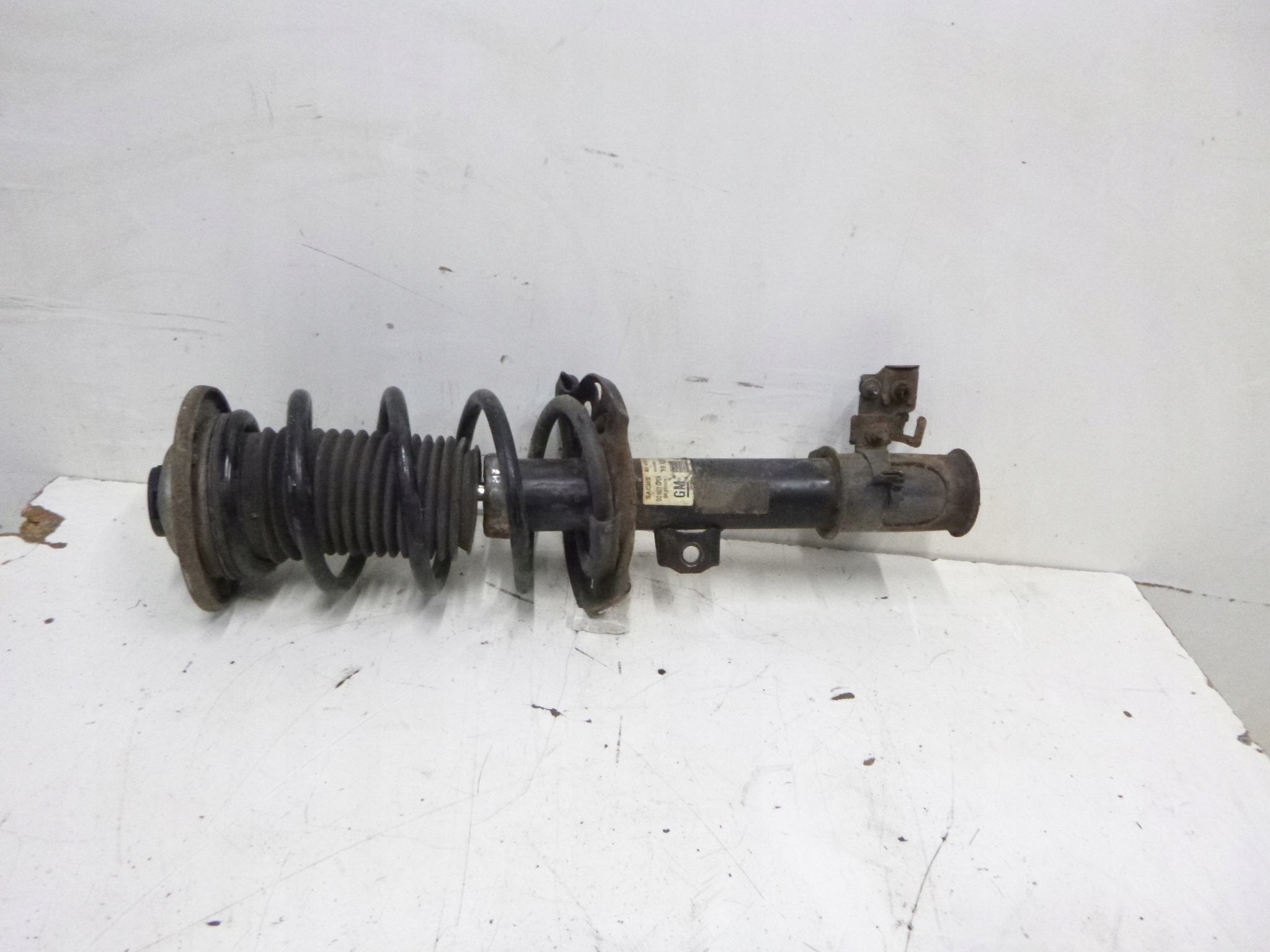 shock absorber front left Opel Signum Vectra C 2.2 2004r.