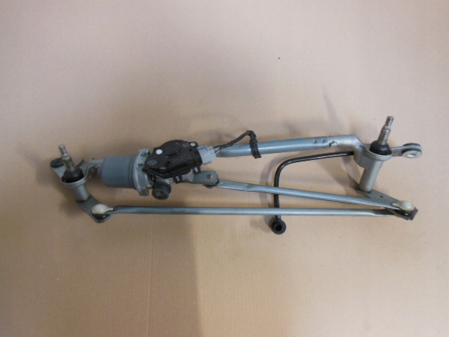 МЕХАНИЗМ СТЕКЛООЧИСТИТЕЛЕЙ JAGUAR Е-PACE X540