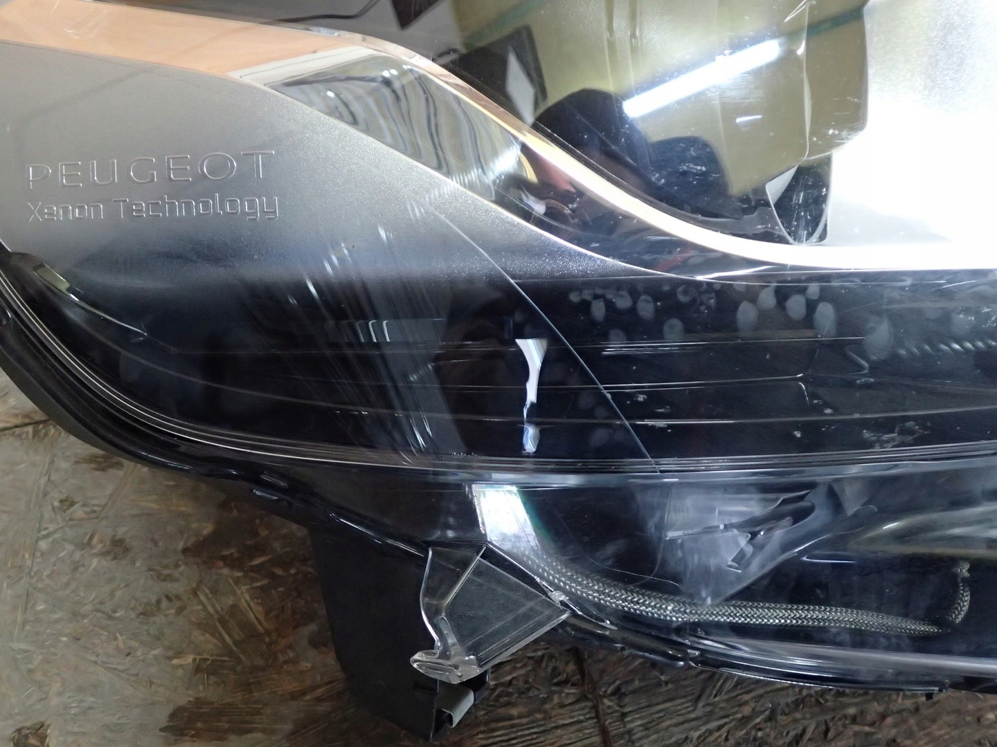 light right BI XENON PEUGEOT EXPERT TRAVELLER