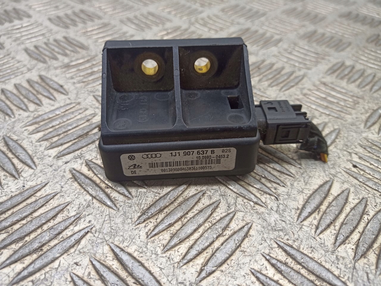 Датчик ESP G202 1J0907657B