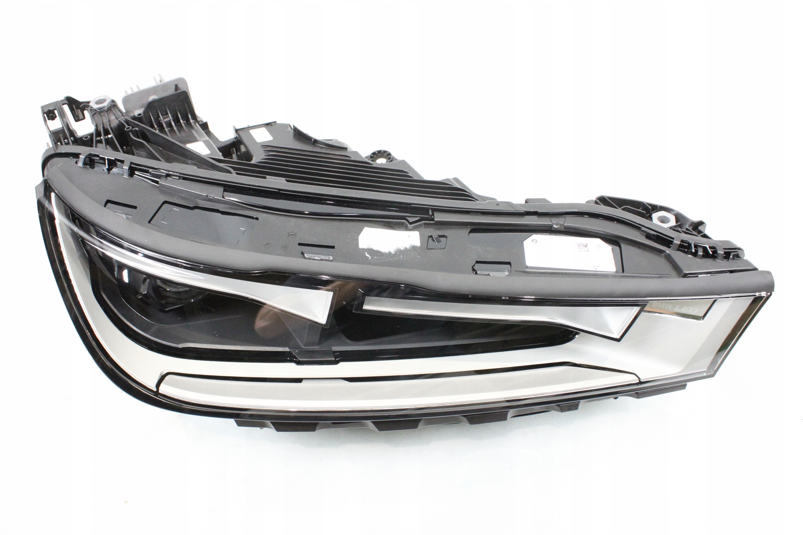 LAMPA PRZEDNIA KOMPLETNA FULL LED PRAWA BMW IX I20 Strona zabudowy prawa