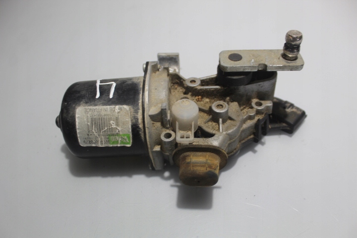 SILNICZEK WYCIERACZEK PRZÓD RENAULT MEGANE III