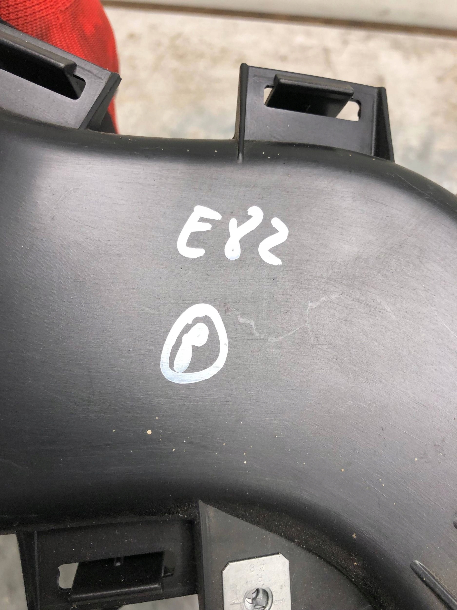 intake air hose BMW E82 8046300