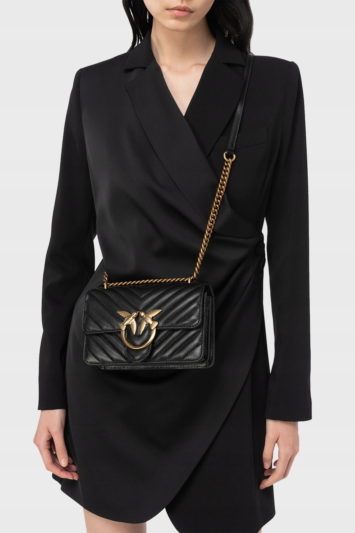 Pinko italská efektní dámská kabelka přes rameno kabelka Mini Icon Black Italy