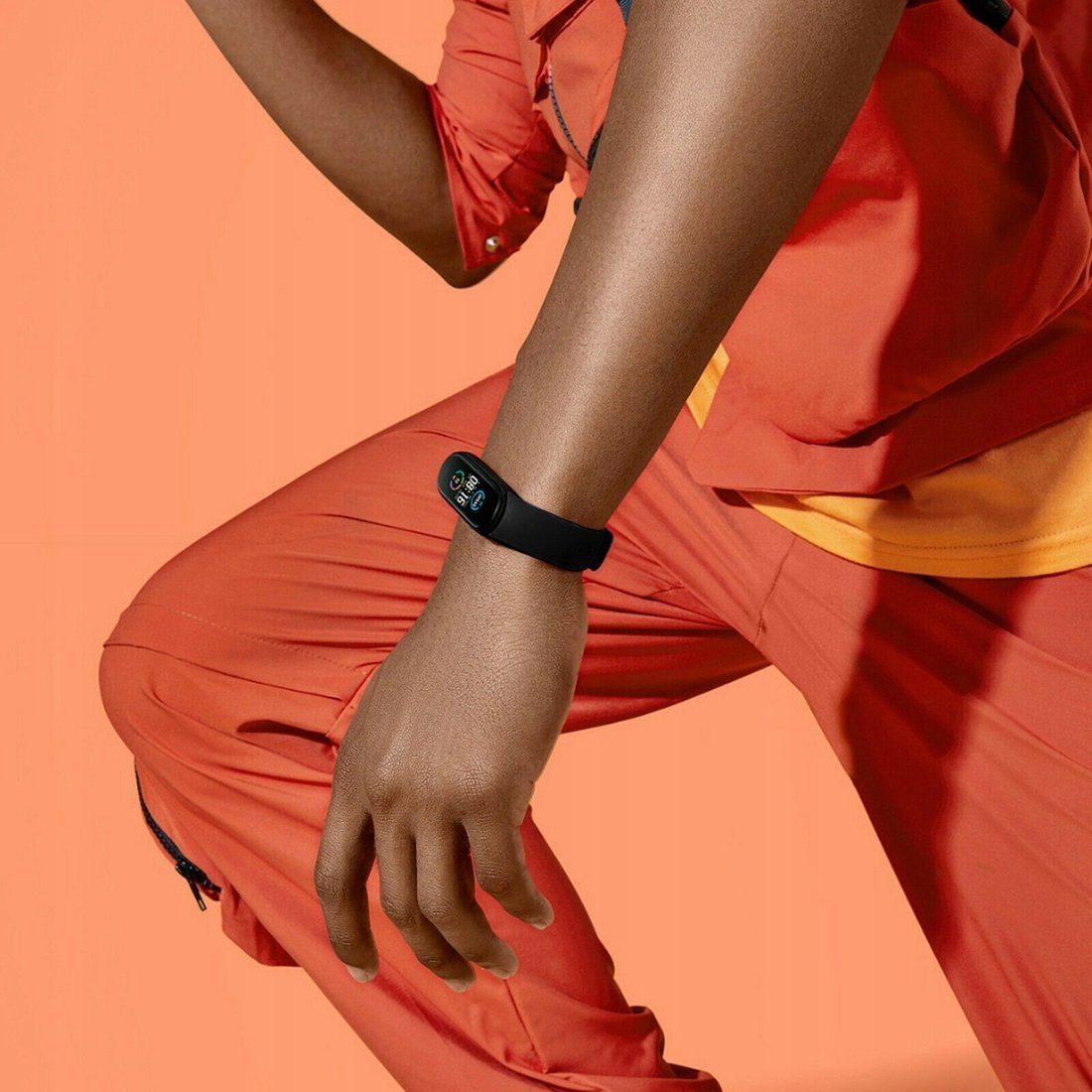 SMARTBAND OPASKA SPORTOWA FIT SMARTWATCH PULSOMETR Cechy dodatkowe na pasku