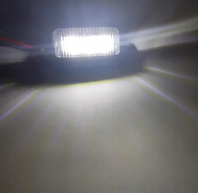 Lampa obrysowa dachowa biala TIR BUS Producent części Inny