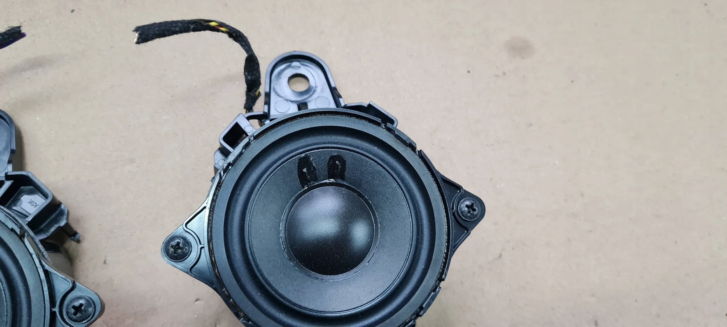 A4 B9 8W speaker GLOSNICZEK bang OLUFSEN 8W9035454
