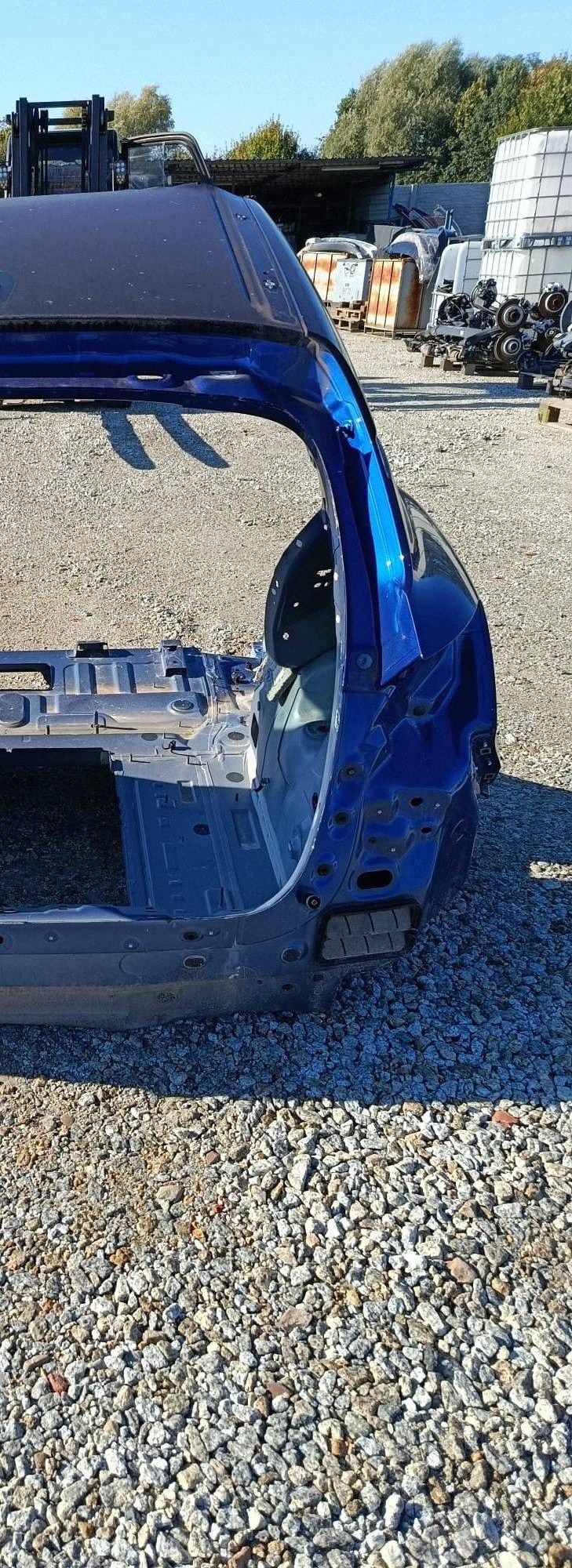 quarter rear fender side szybaTyl side right Renault Captur II