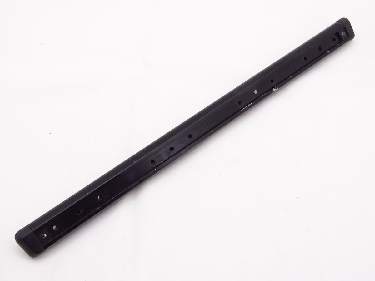 AB39-2628550-AD - FORD RANGER IV 11-НАПРАВЛЯЮЩАЯ РЕЙКА ЛЕВАЯ