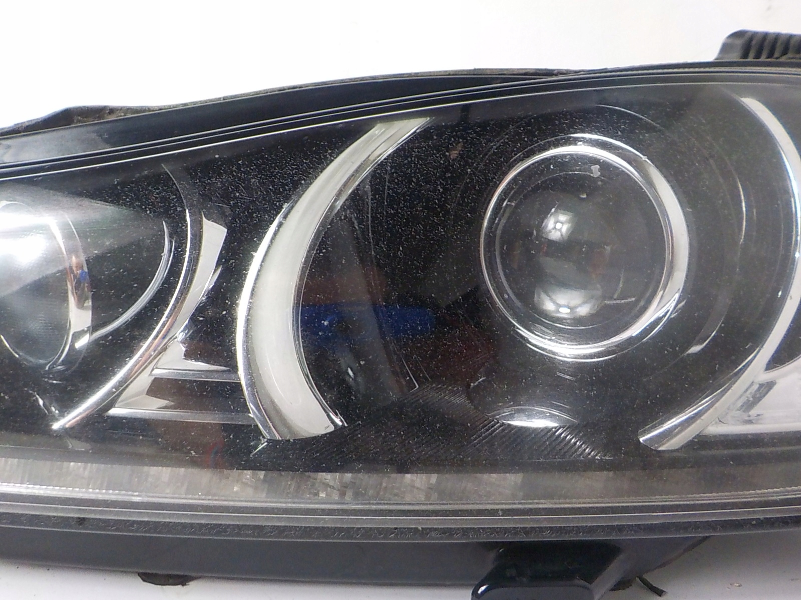 JAGUAR XF X250 XENON LIFT light left front front UK