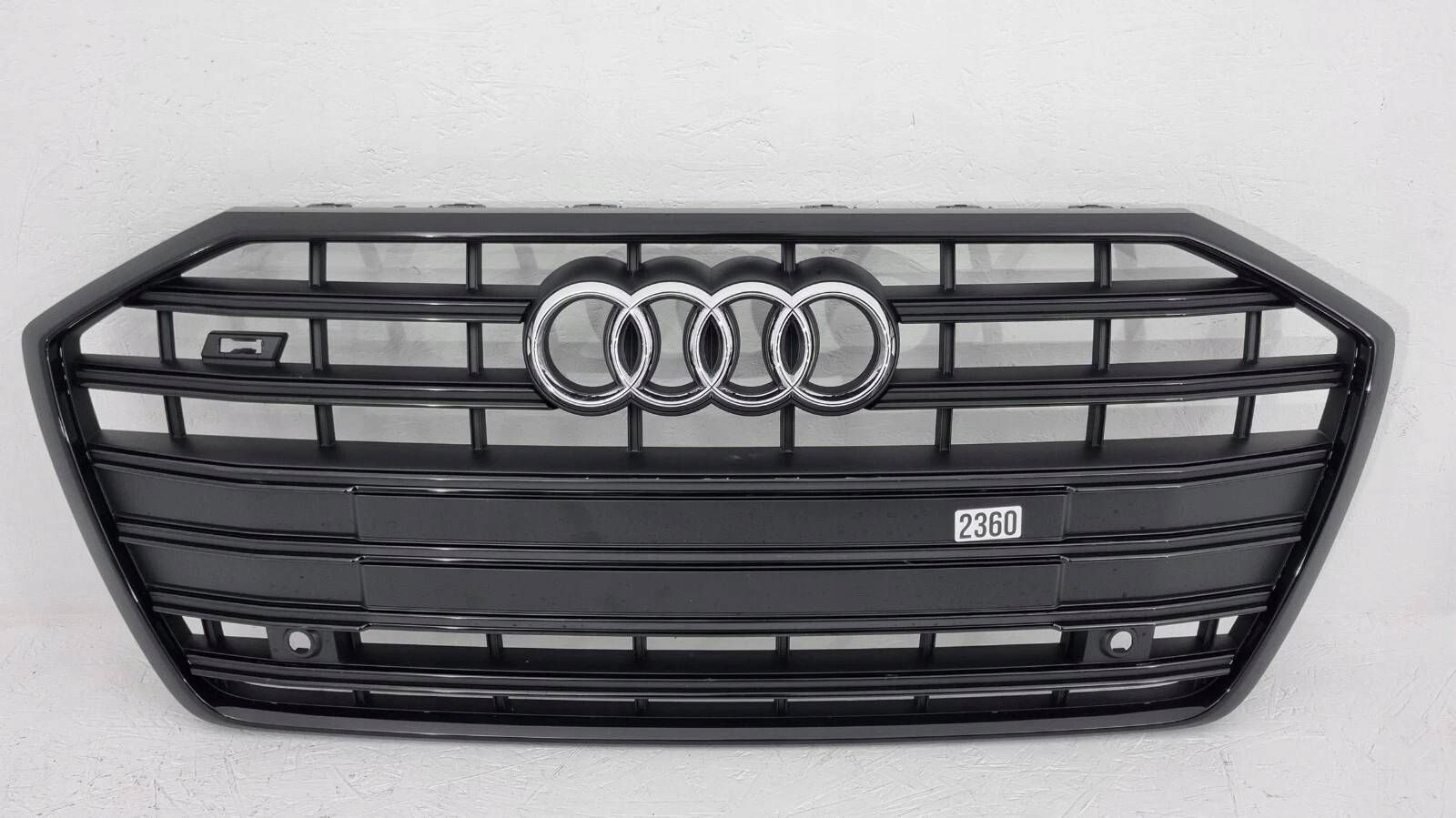 Audi OE 4K0853653D решетка радиатора