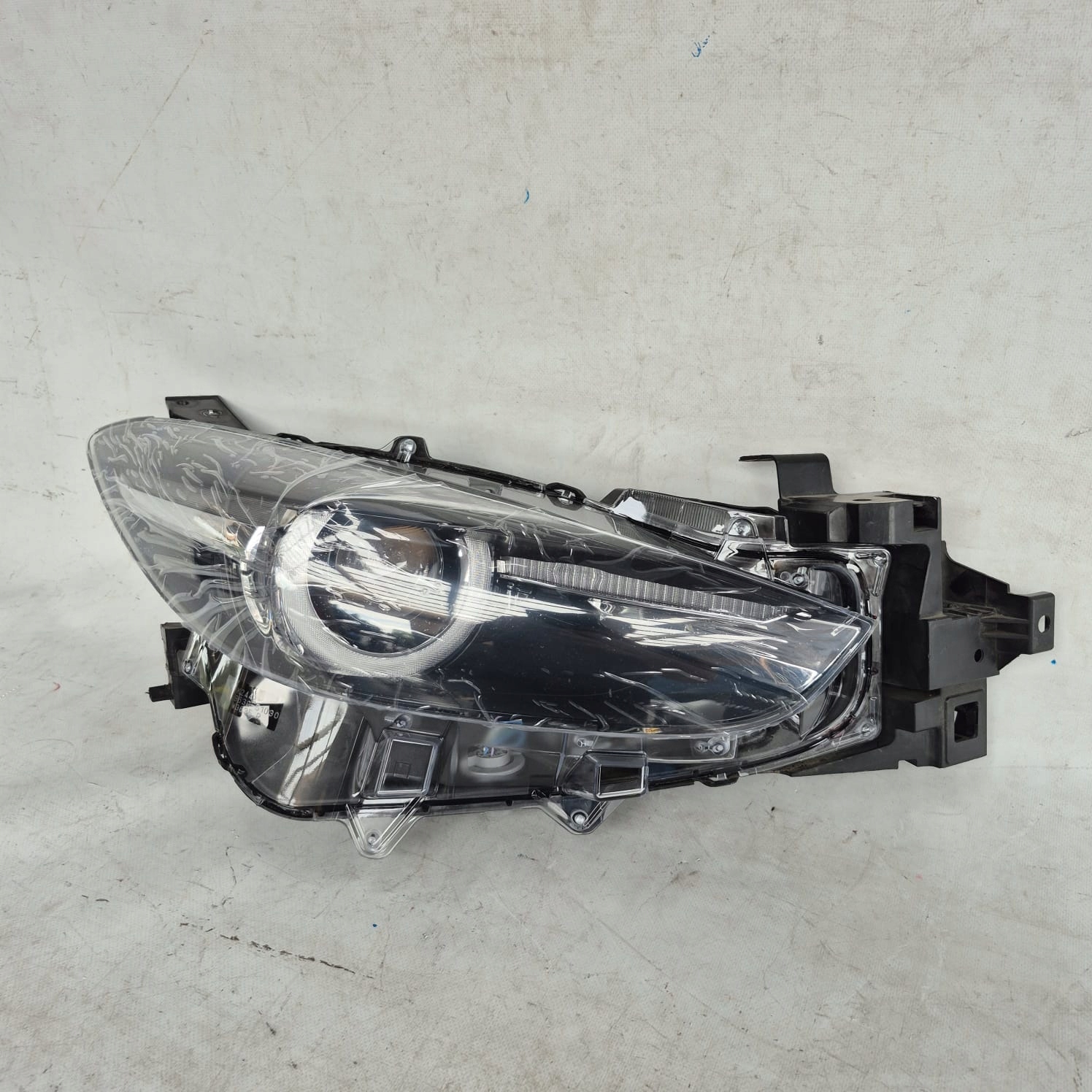 MAZDA 3 III BM LIFT 16- light right front front FULL LED BSP551030