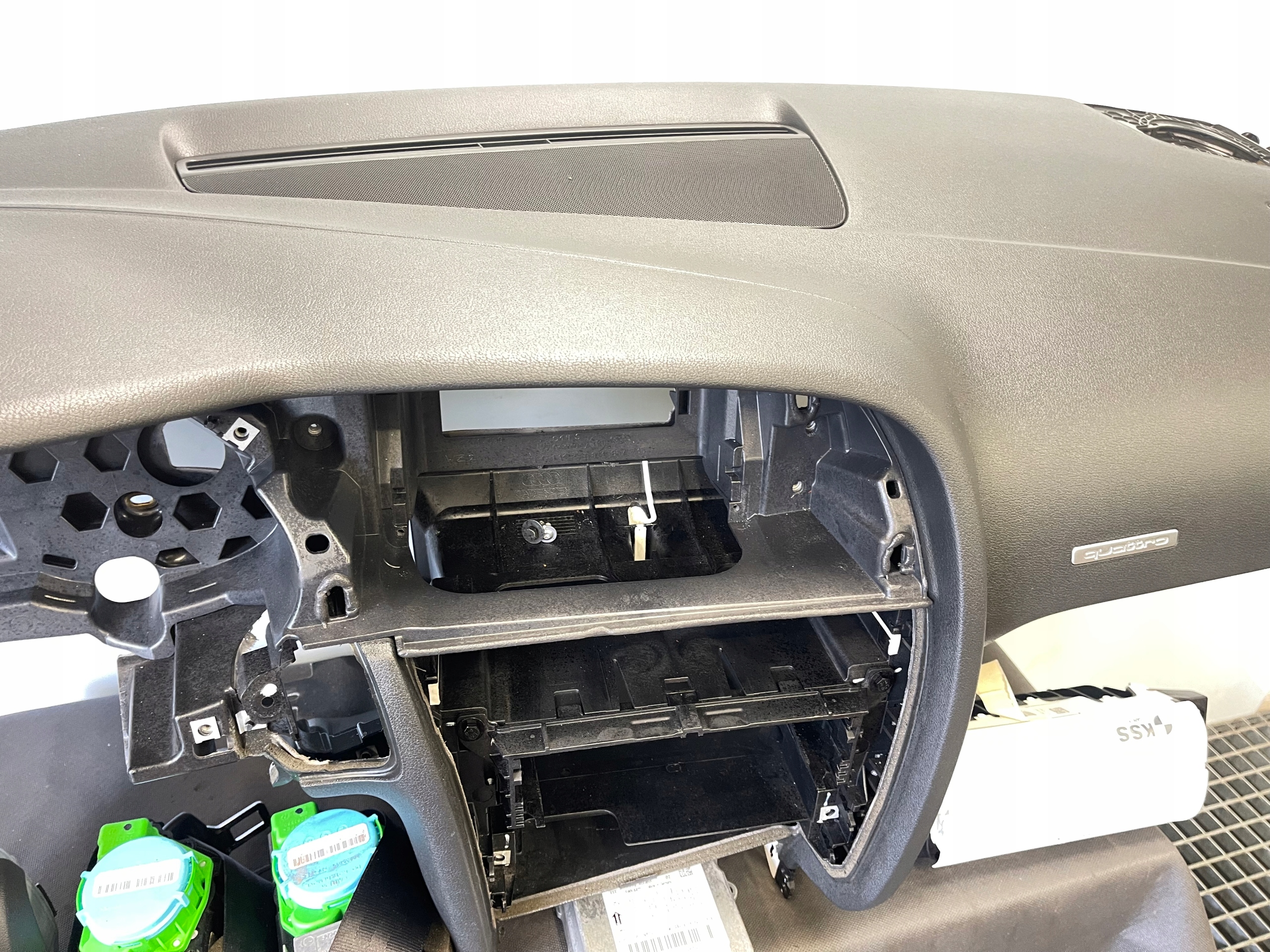 dashboard instrument panel console QUATTRO AUDI A5 S5 8T B8 8F black 10R original
