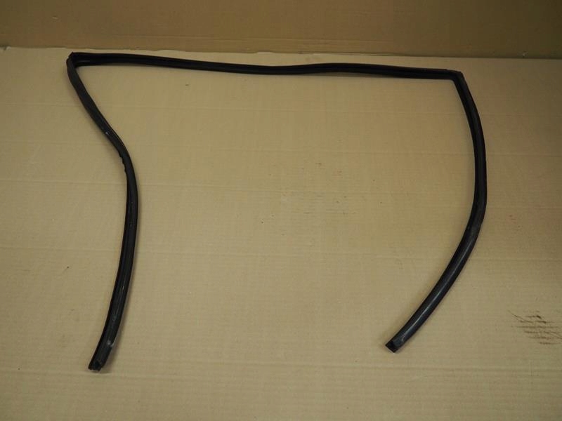 USZCZELKA SZYBY LEWY PRZÓD RANGE ROVER SPORT I