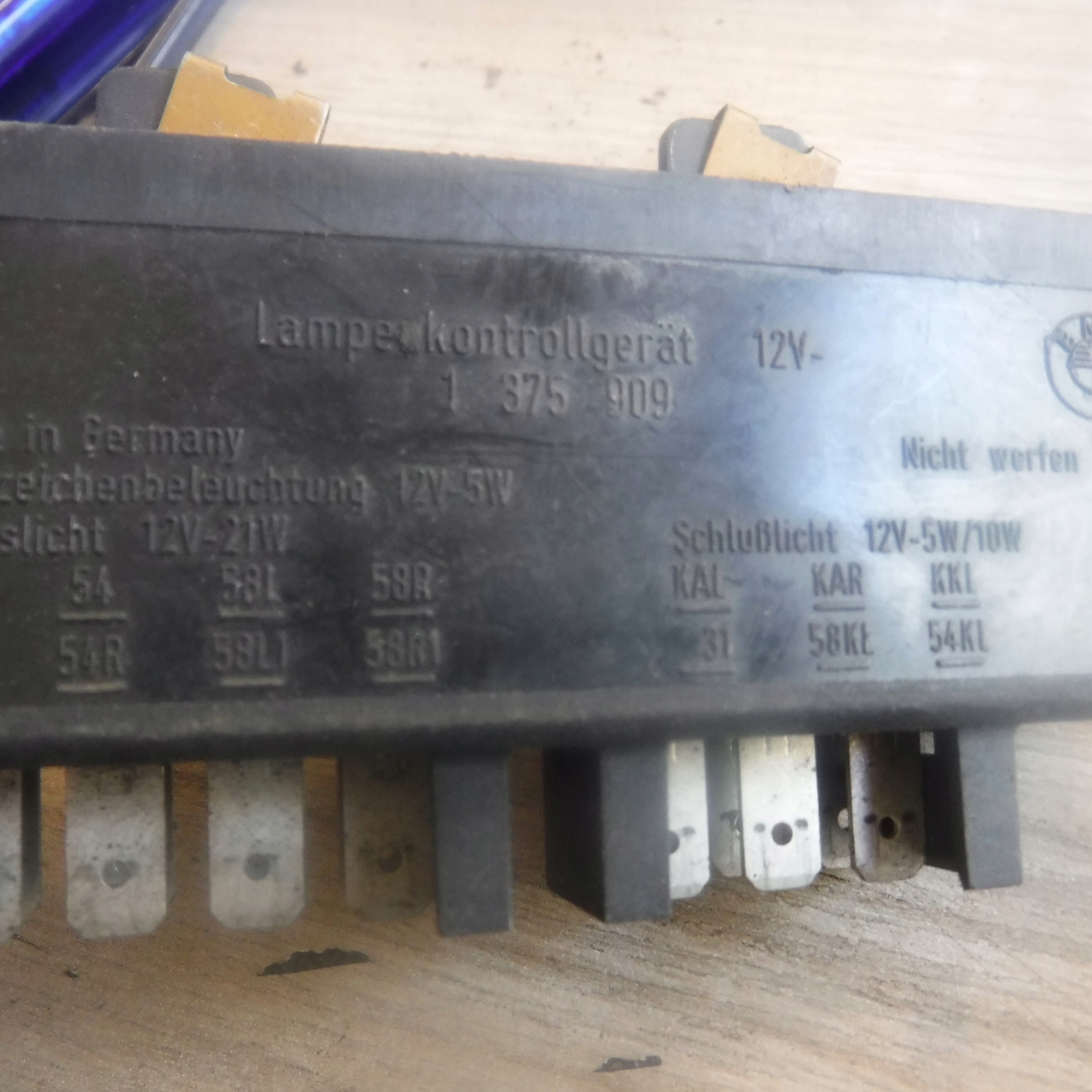 Moduł Świateł BMW E34 1375909 Producent części BMW OE