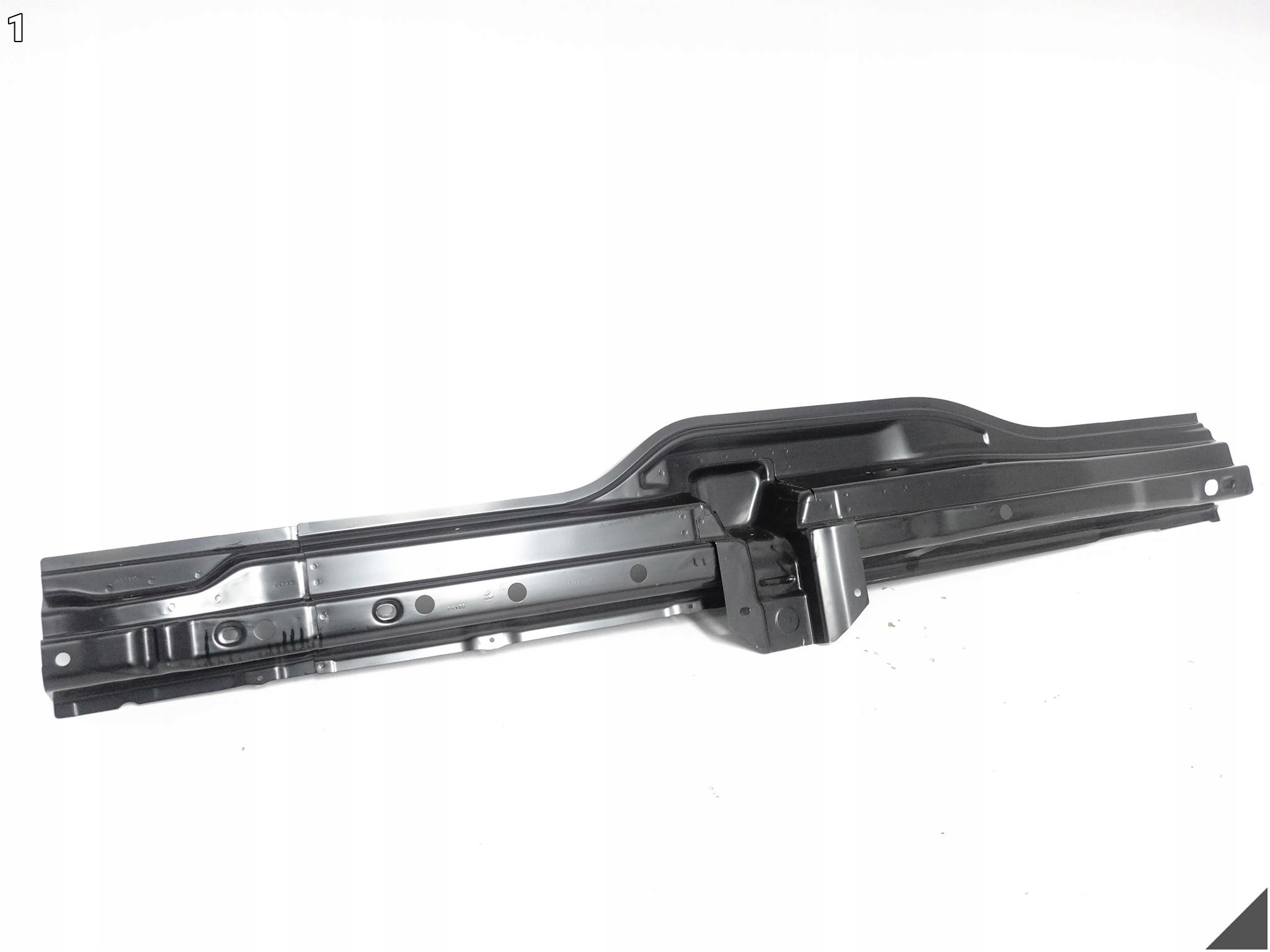 VW CRAFTER II 7C0 MAN TGE 16- pillar C side bodywork right 7C0810178S