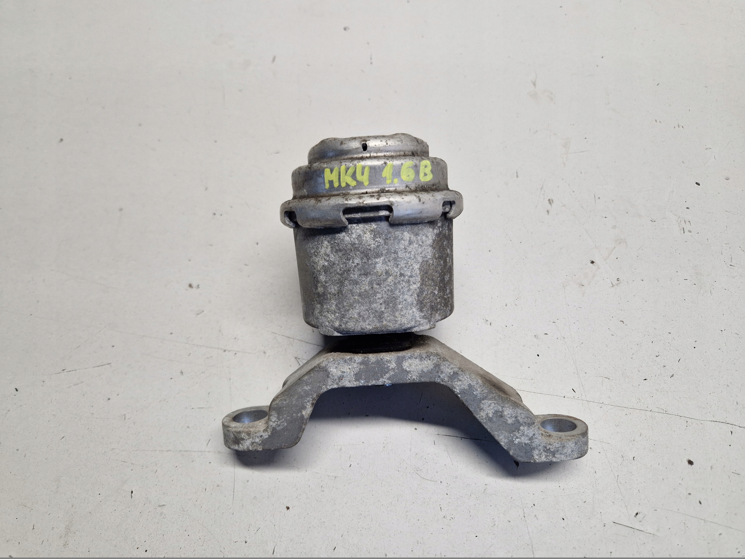 FORD MONDEO MK4 1.6 petrol airbag engine mount