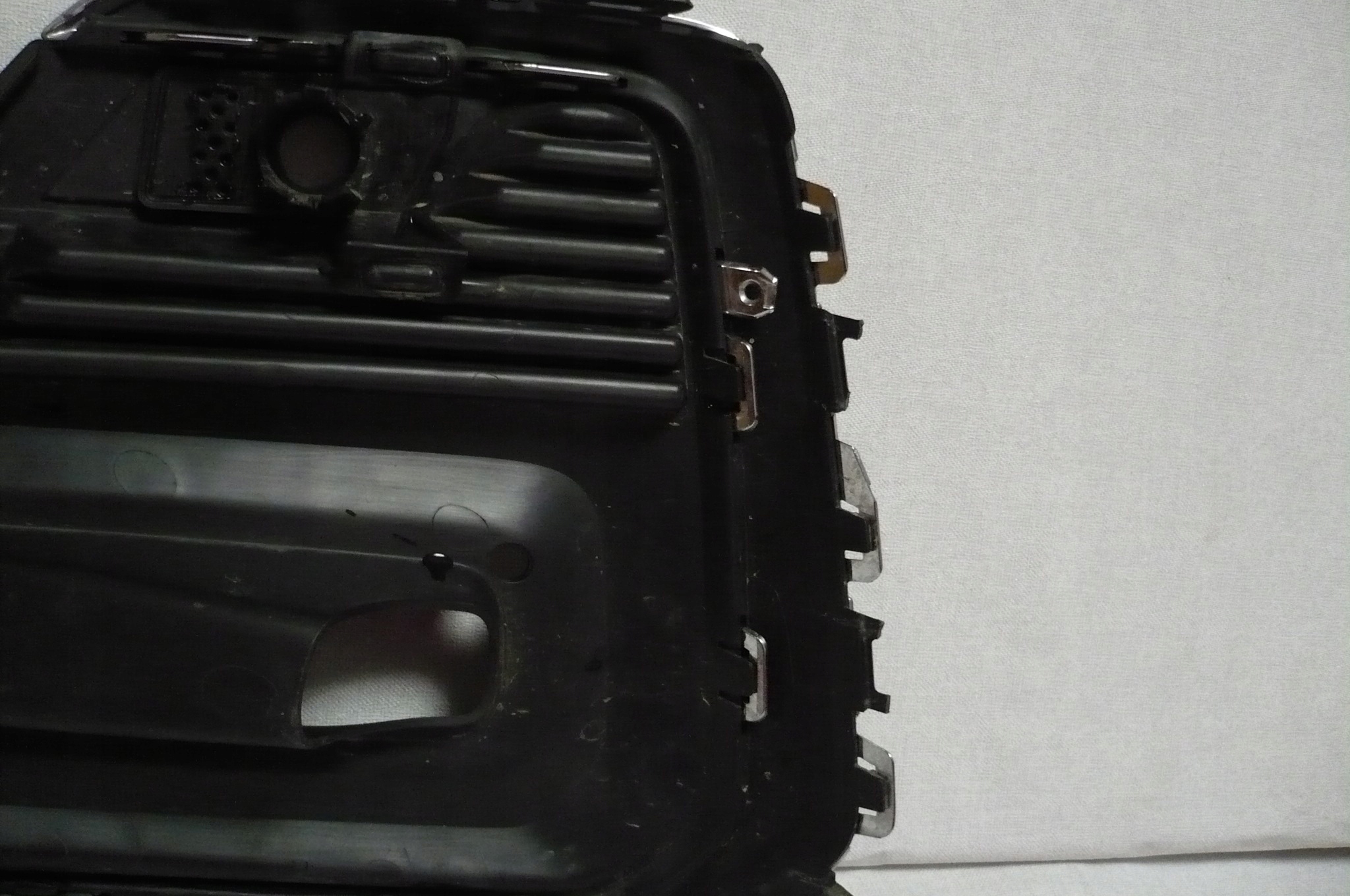 FORD TOURNEO CONNECT III grid of a bumper right front 22->