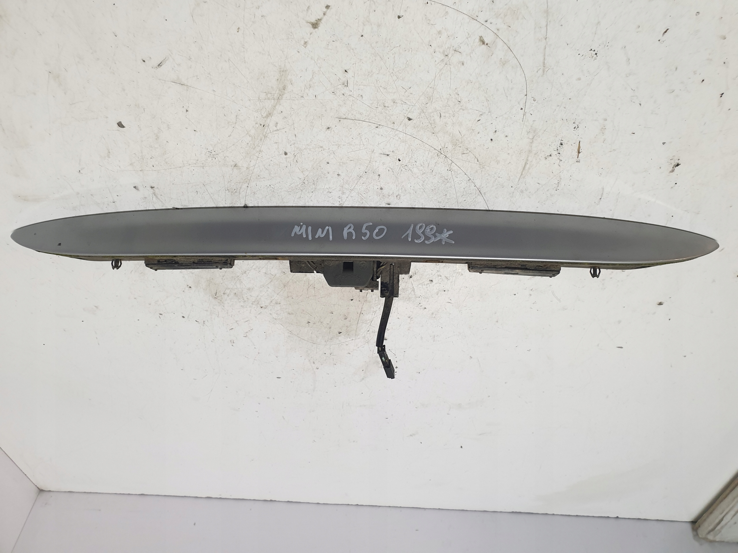 BLENDA KLAPY BAGAŻNIKA MINI COOPER R50