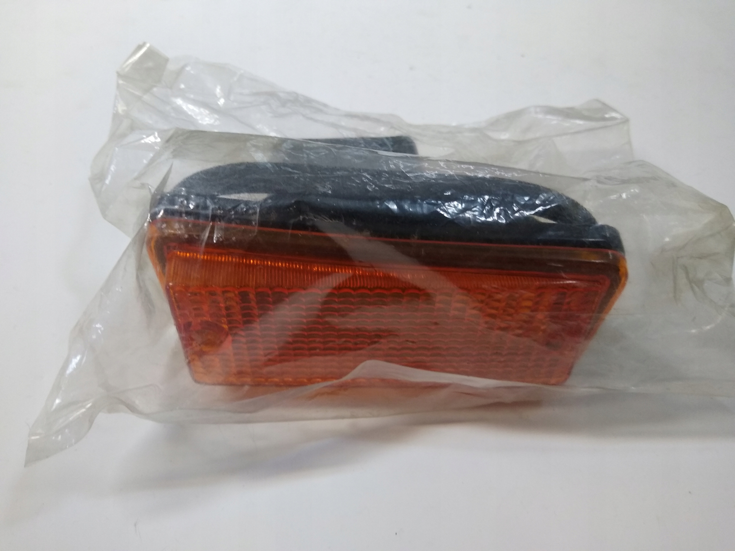 Lampa kierunkowskazu Fiat 126p FL Prawa