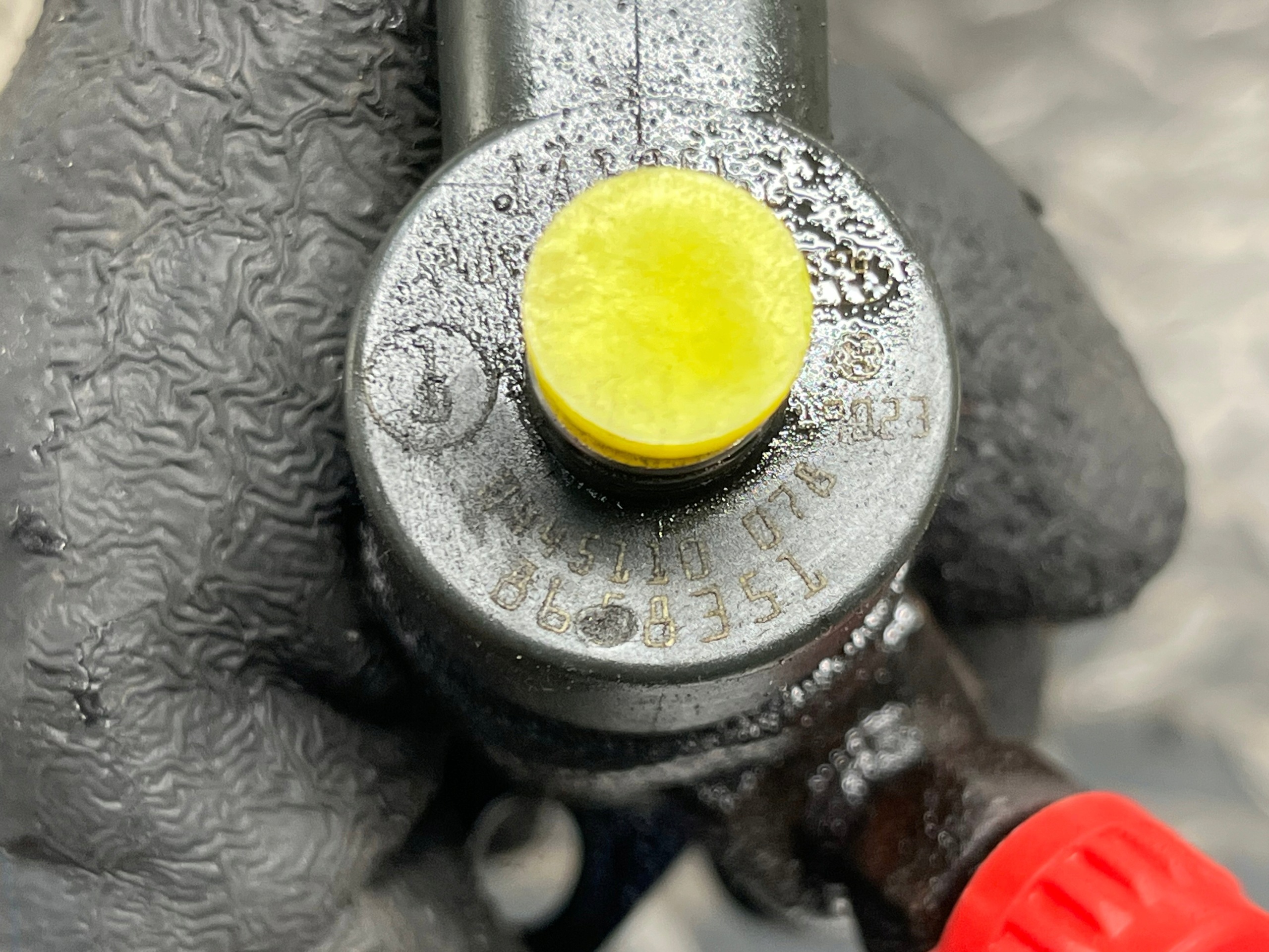nozzle injector VOLVO XC90 8658351