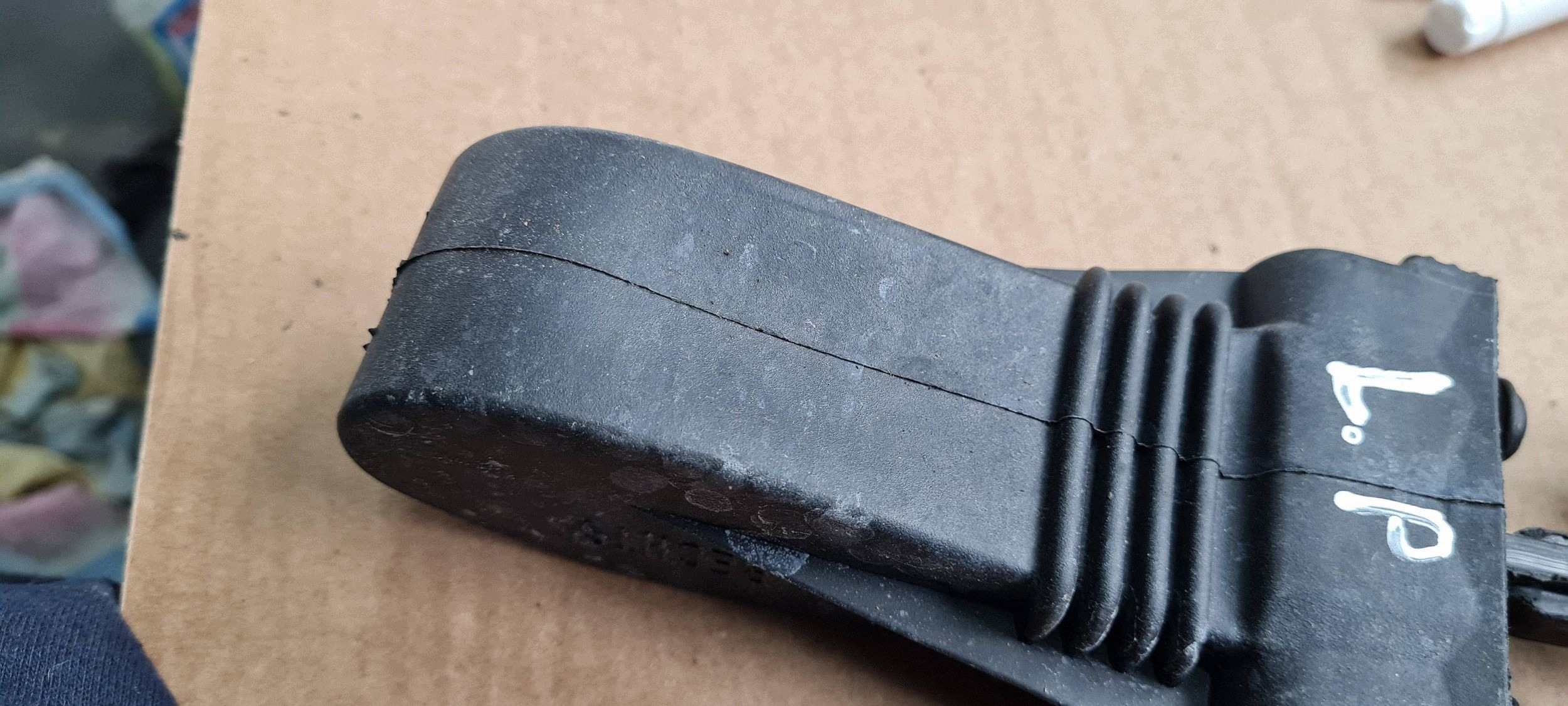 A5 8T S5 LIFT limiter door left right front 8T0837249