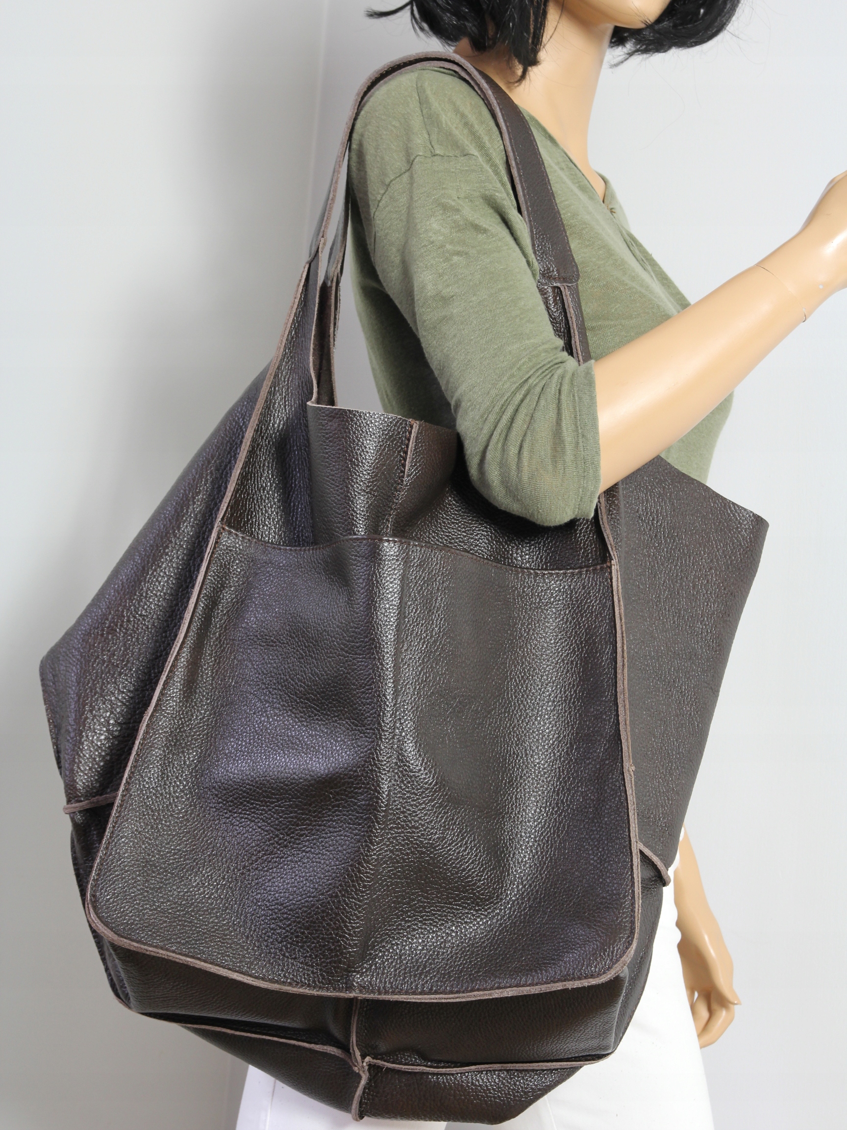 TOREBKA DAMSKA ZE SKÓRY NATURALNEJ - WOREK NA RAMIĘ XXL - SKÓRZANA TOREBKA Płeć kobieta