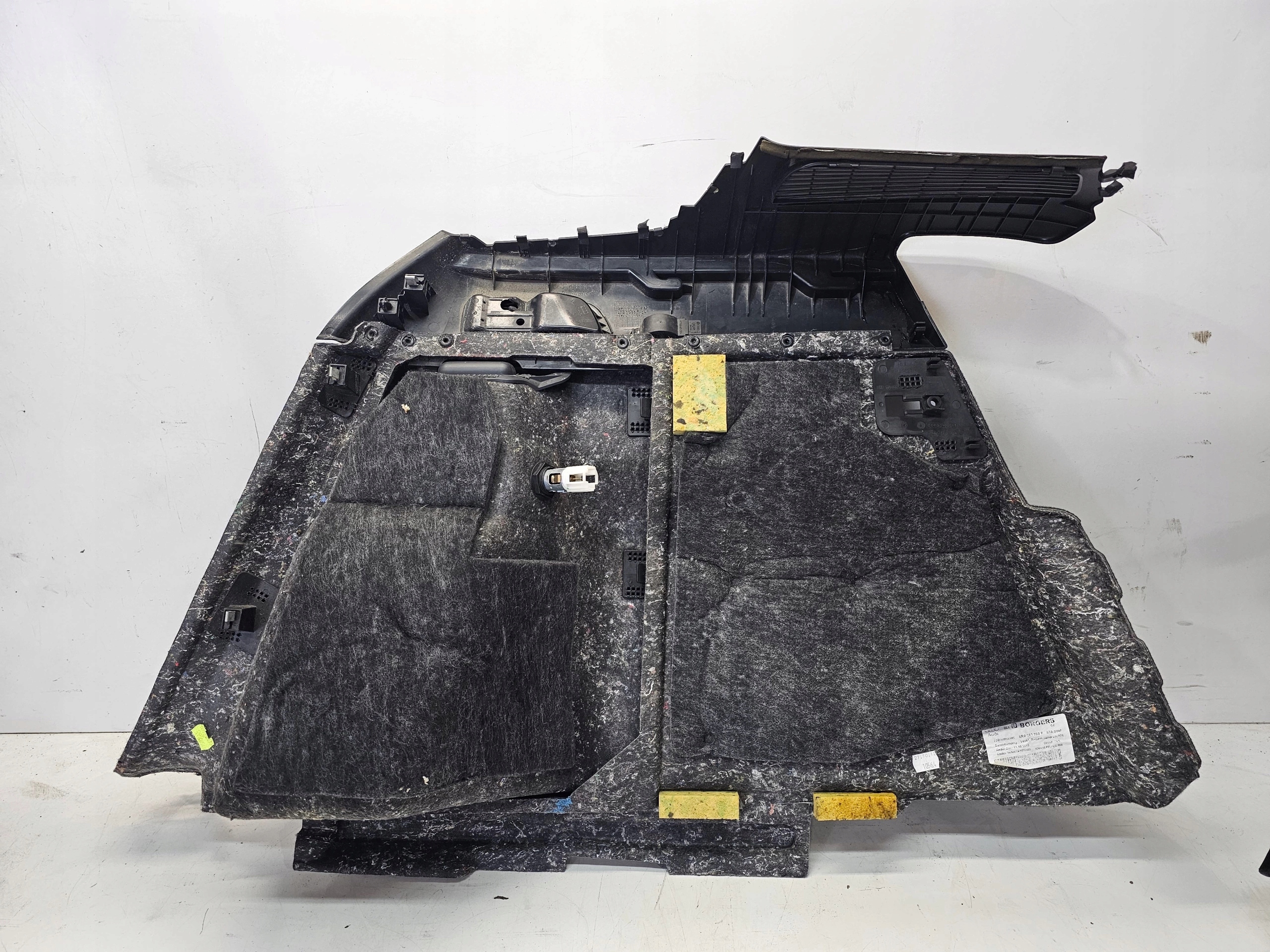 boot upholstery right AUDI Q5 8R 8R0863880F