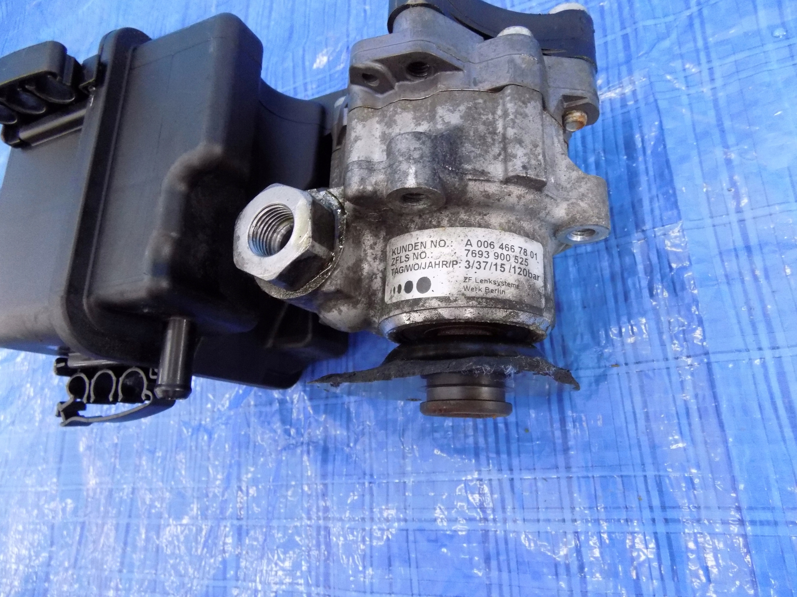 servo pump SPRINTER 906 LIFT 2,2CDI 14-19