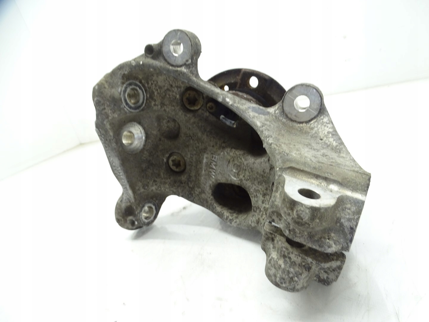 swing left rear part BMW 1 189159-10