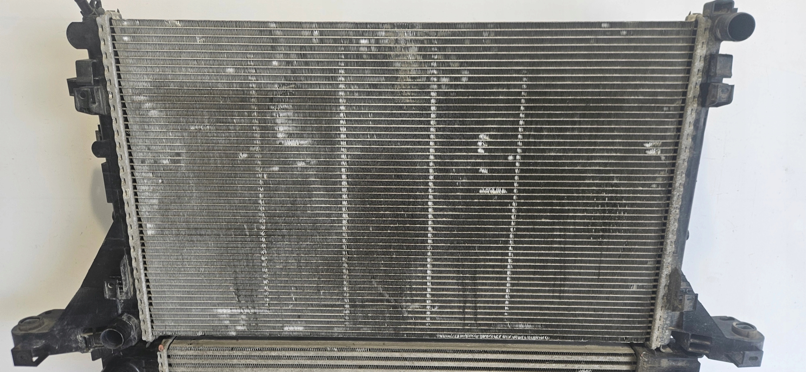 chladič vody klimatizaci intercooler RENAULT MASTER III 10- originál