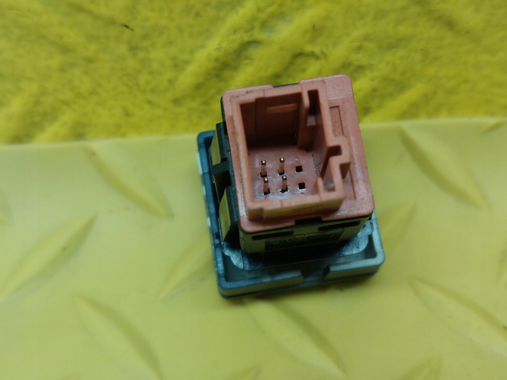 CITROEN BERLINGO III switch KONTROLI TRAKCJI