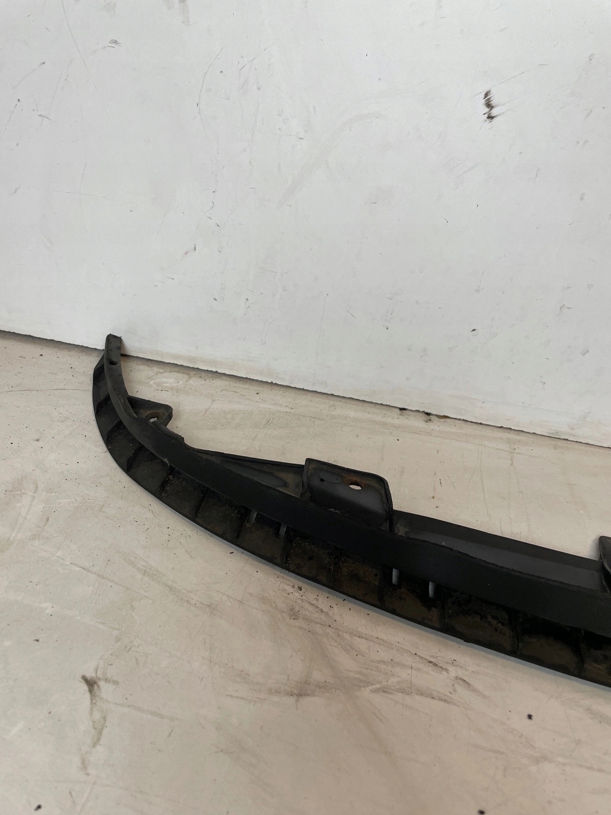 Spoiler doplněk dolní nárazníku předek Volkswagen EOS