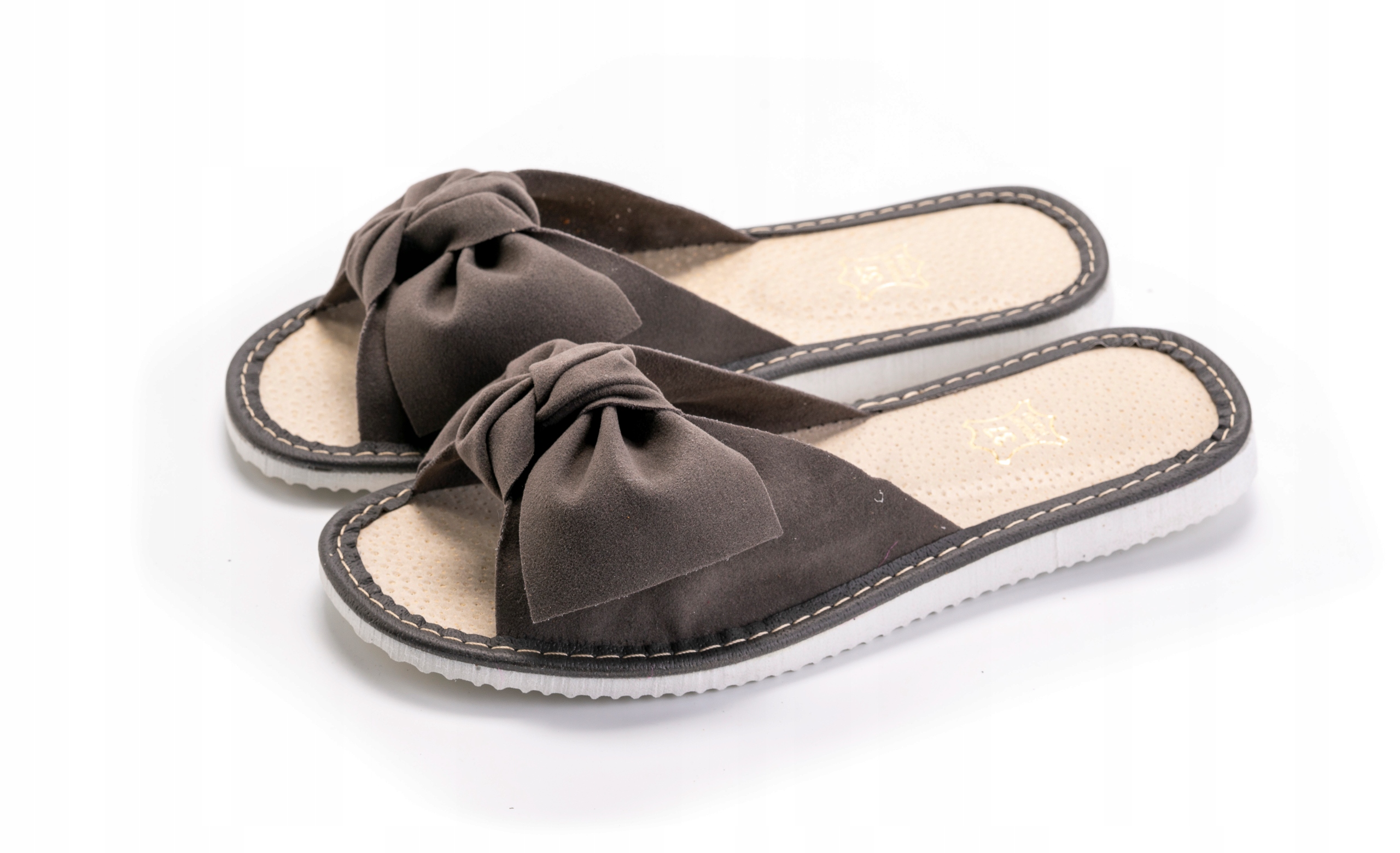 KAPCIE KLAPKI LACZKI PANTOFLE OBUWIE DOMOWE DAMSKI Kod producenta Z0-00