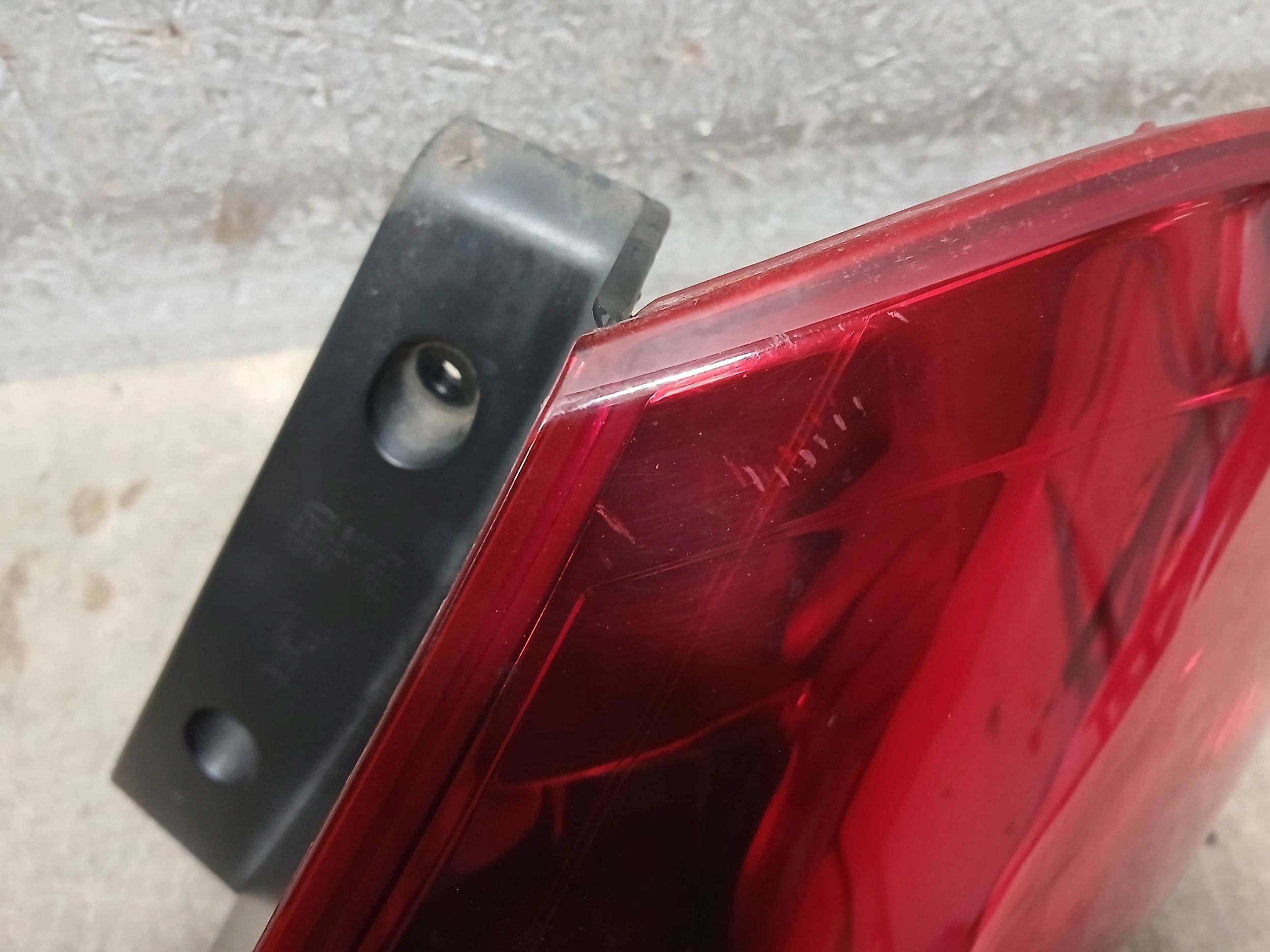 light rear part right KIA CEED II 2 LIFT 15- HB 92402A2200
