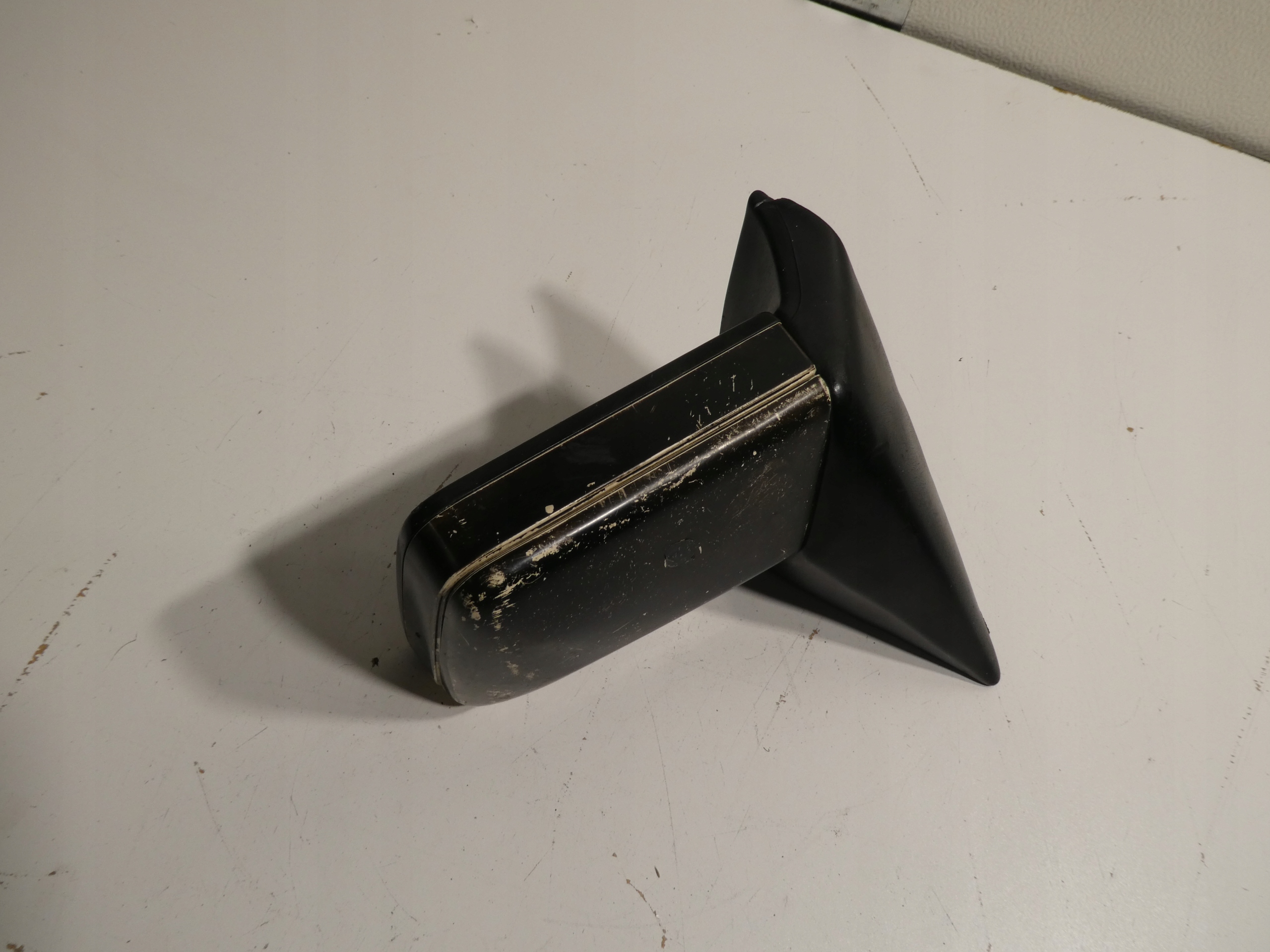 mirror front right MERCEDES 124 W201