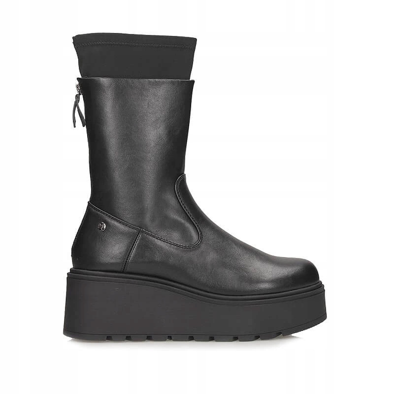 Stylové dámské kotníkové boty na platformě Maciejka A7161-01/00-7