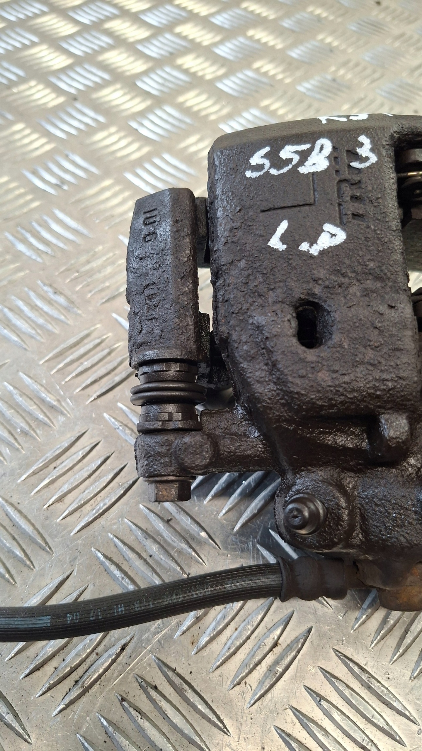 caliper brake left front MITSUBISHI COLT VI 1.1