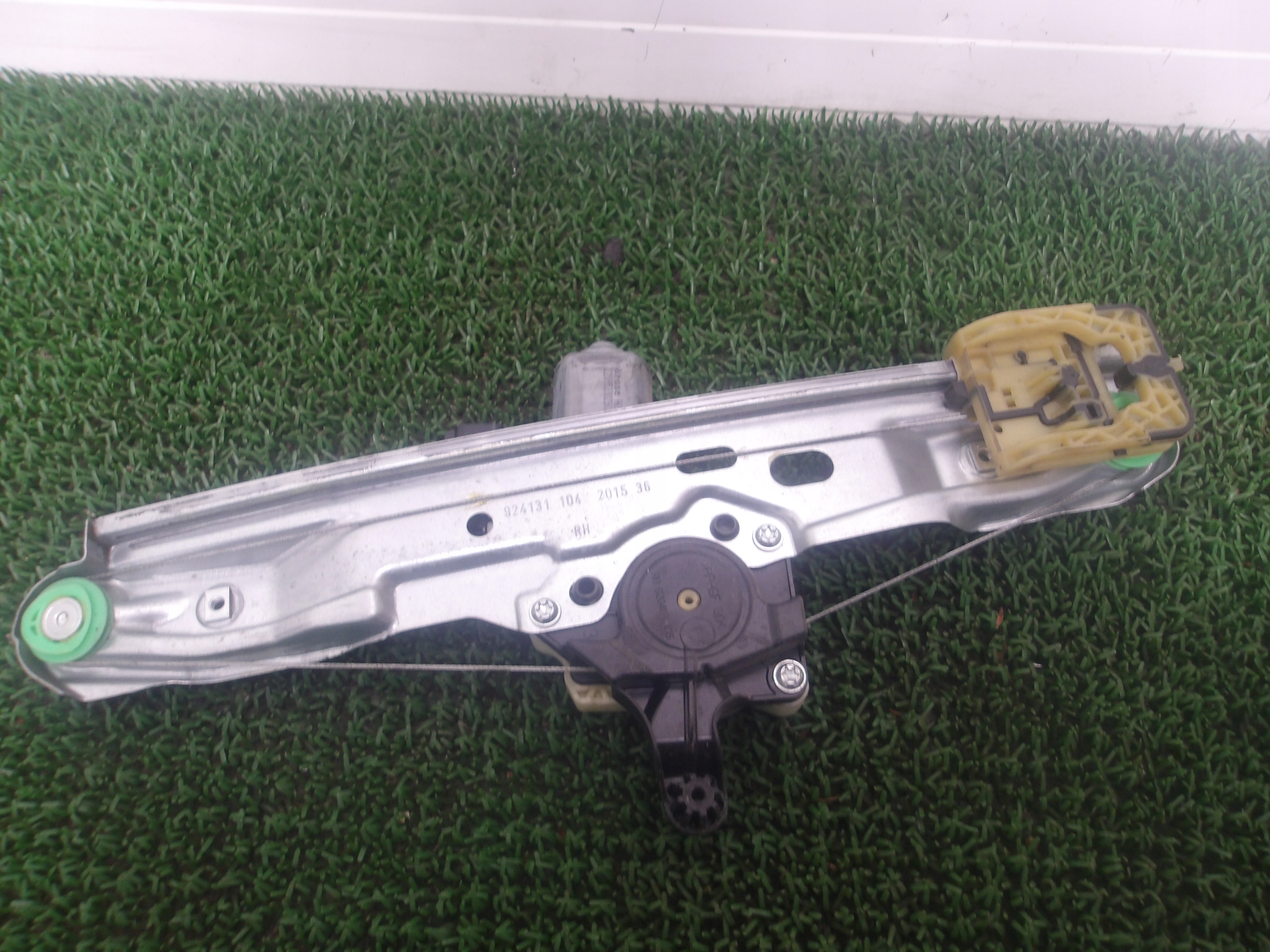 FORD FOCUS MK3 10-18 window regulator rear right BM51-A27000-BE