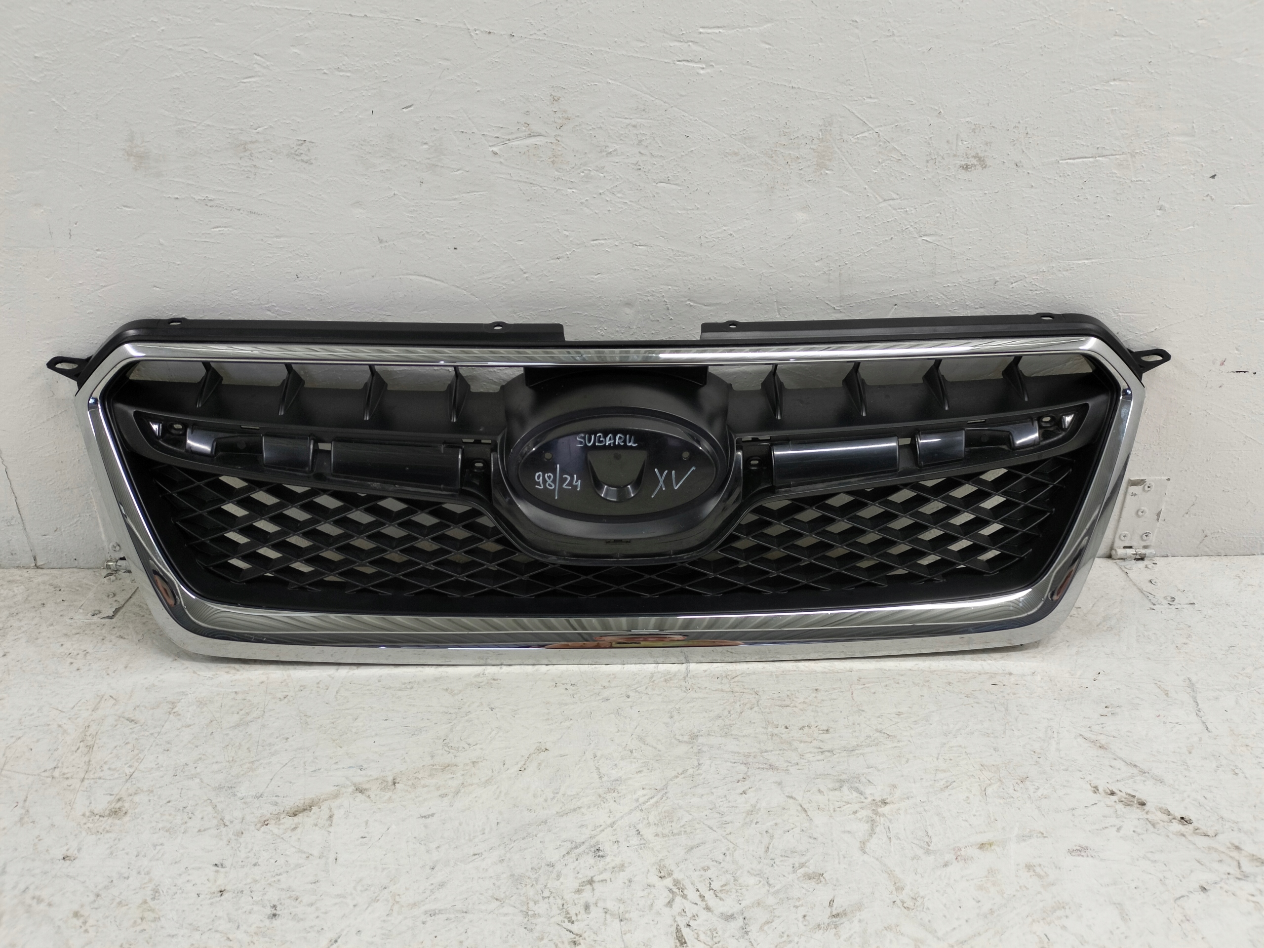 Subaru XV G5 Kühlergrill FRONTGRILL Kühlergitter 91122FJ020S - Thumbnail 1