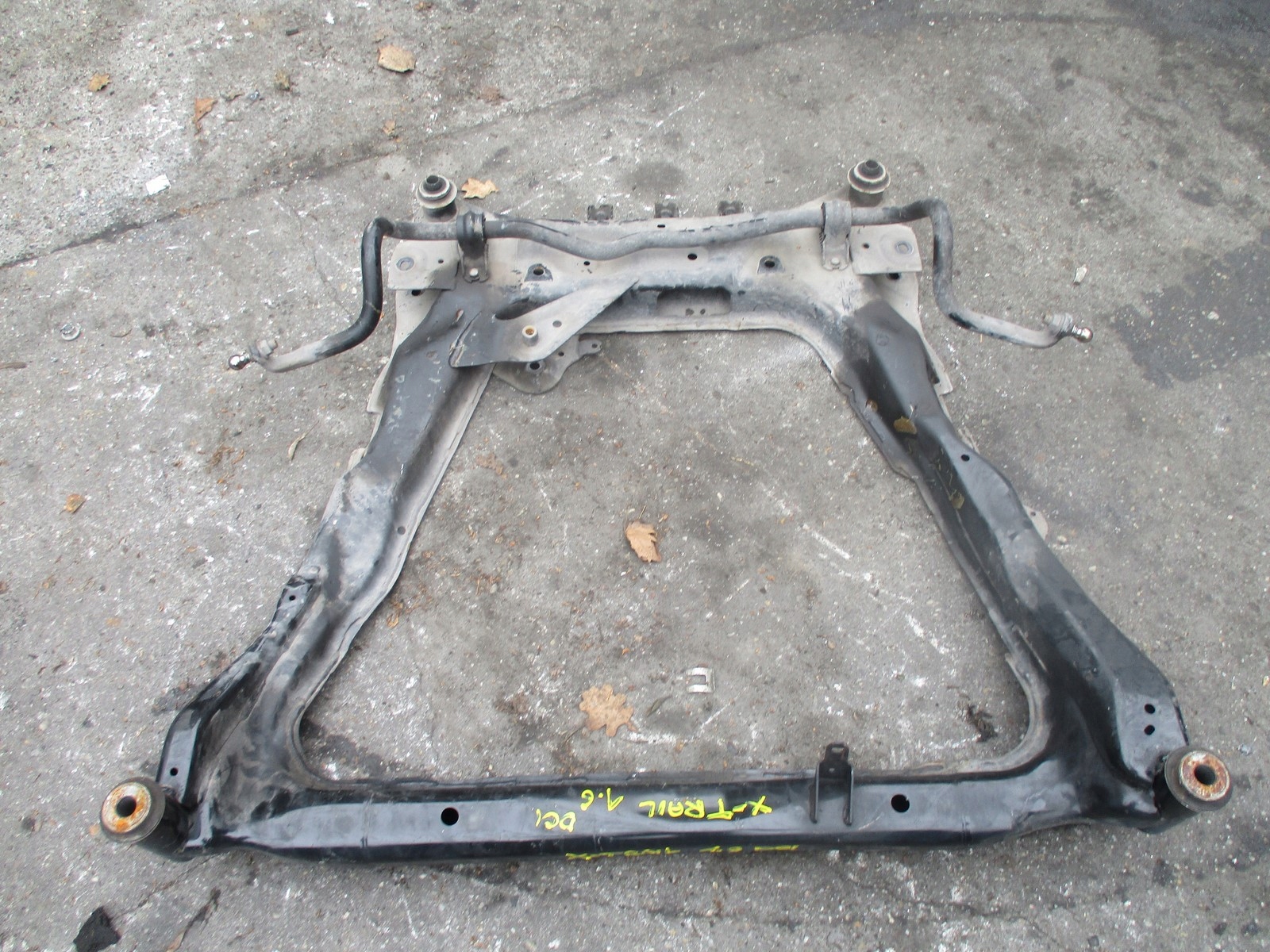 axle beam subframe axle beam NISSAN X TRAIL 1,6DCI