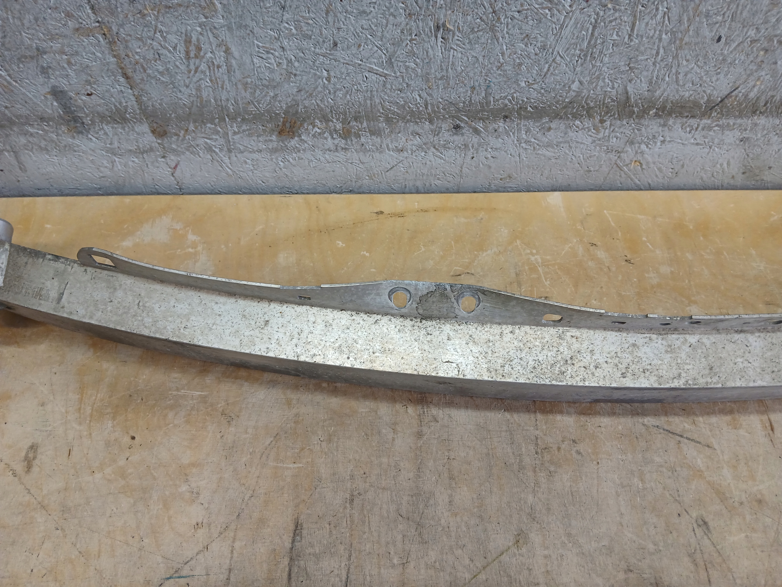 bumper support front MERCEDES C KLASA W204 A2046205834