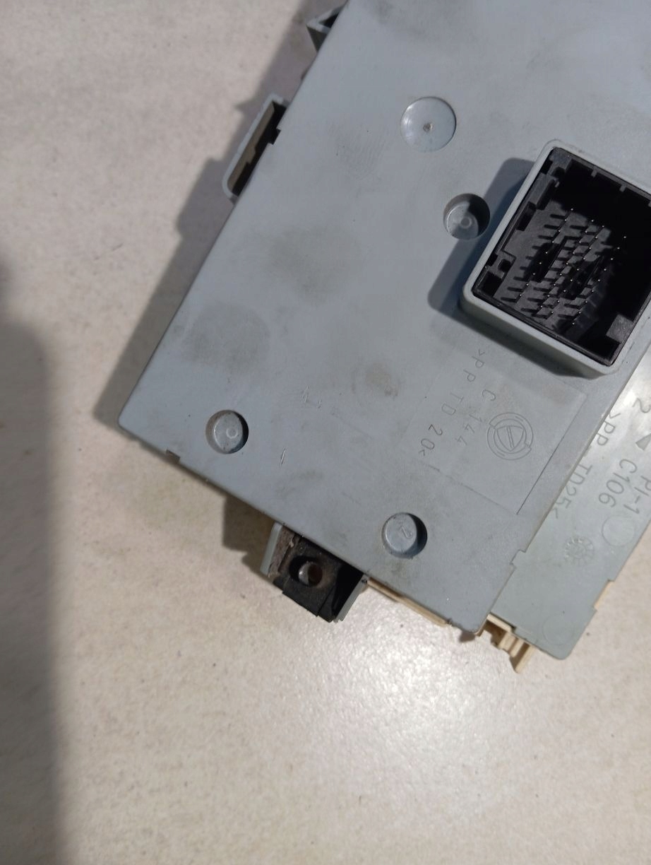 Module BSI Module fusibles ALFA ROMEO 159 1.9 JTS 50507093