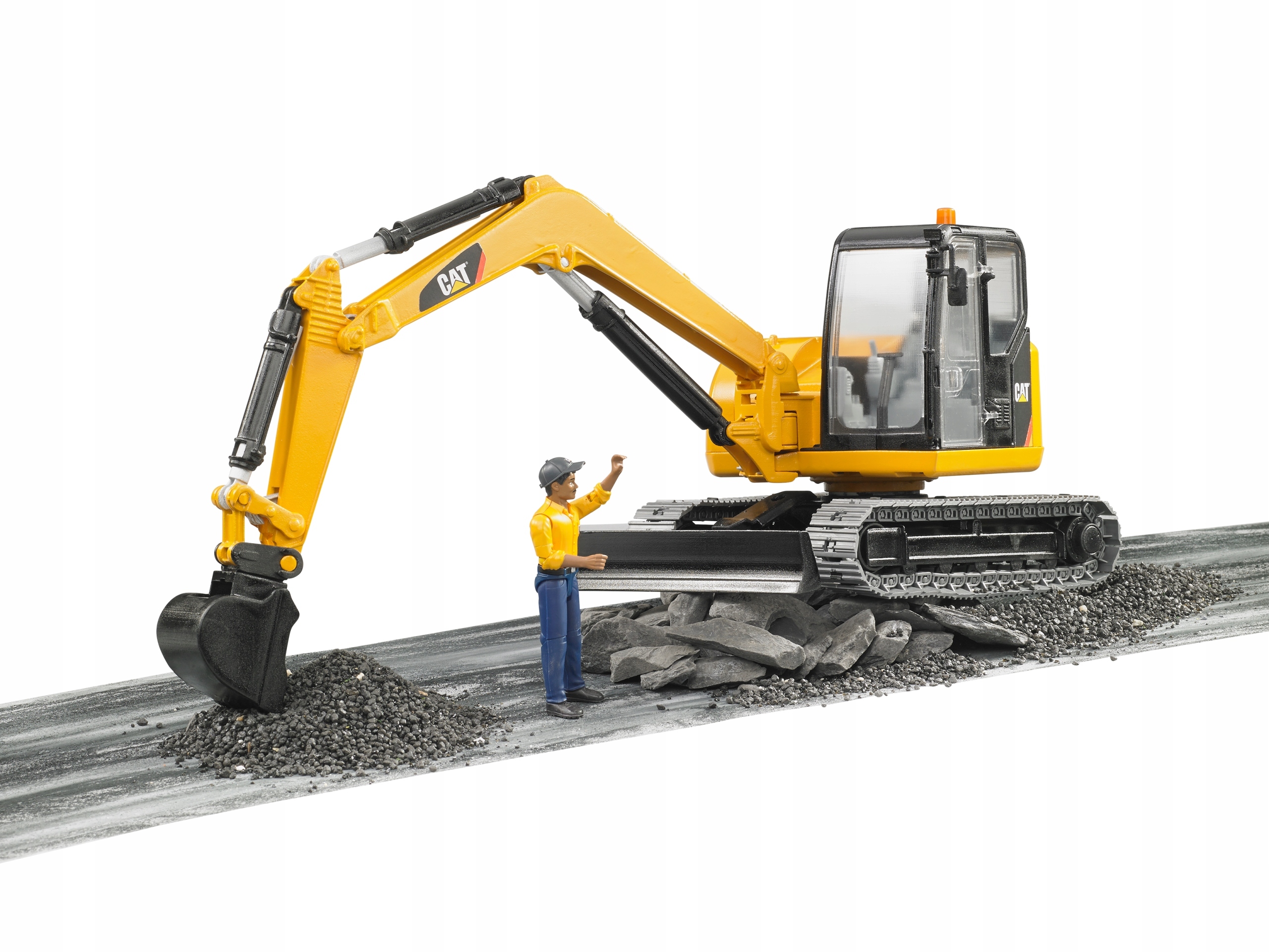 Caterpillar Koparka z figurką BRUDER 02466 seria Profi 1:16 Baterie brak