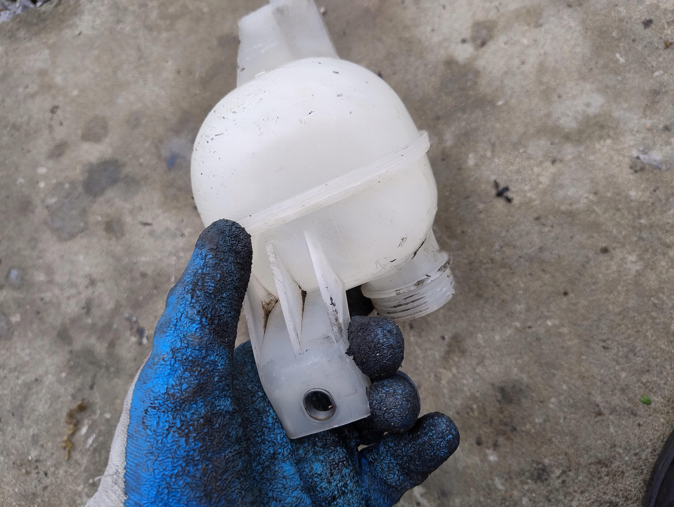 water tank ford KA
