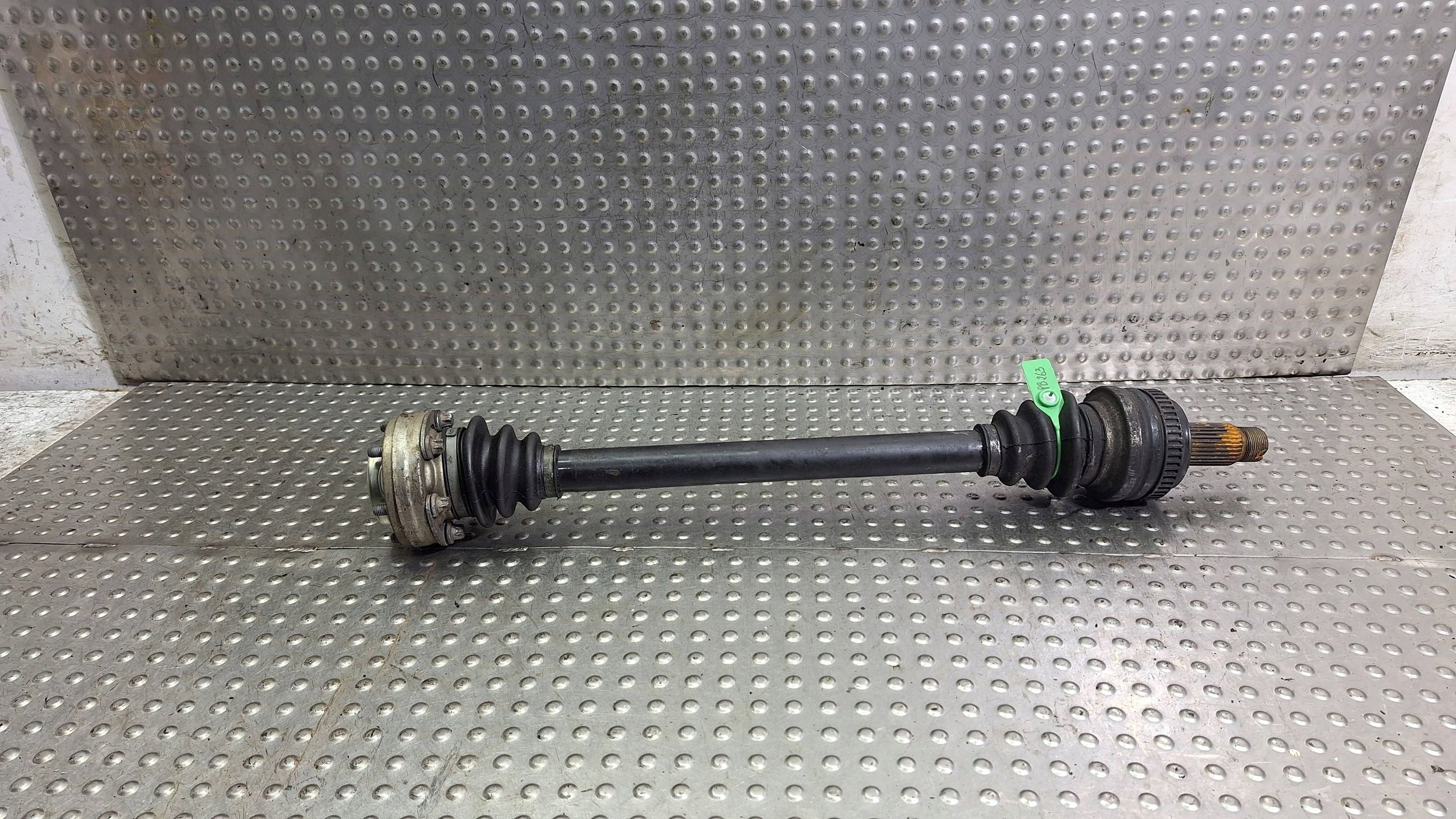 semi-axis left rear part 7524041 BMW X3 E83 N47 2.0D