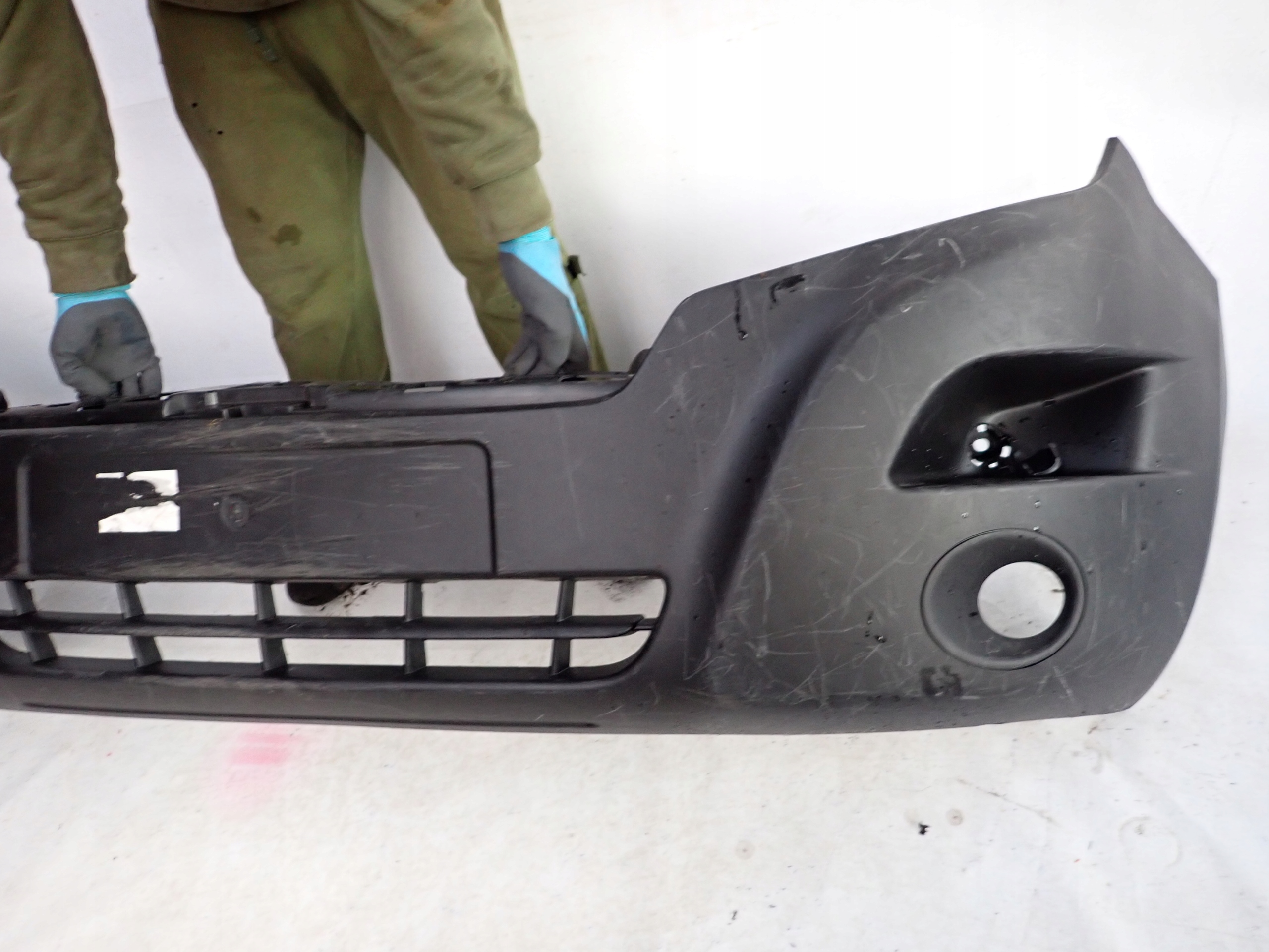NISSAN NV400 11- bumper front front
